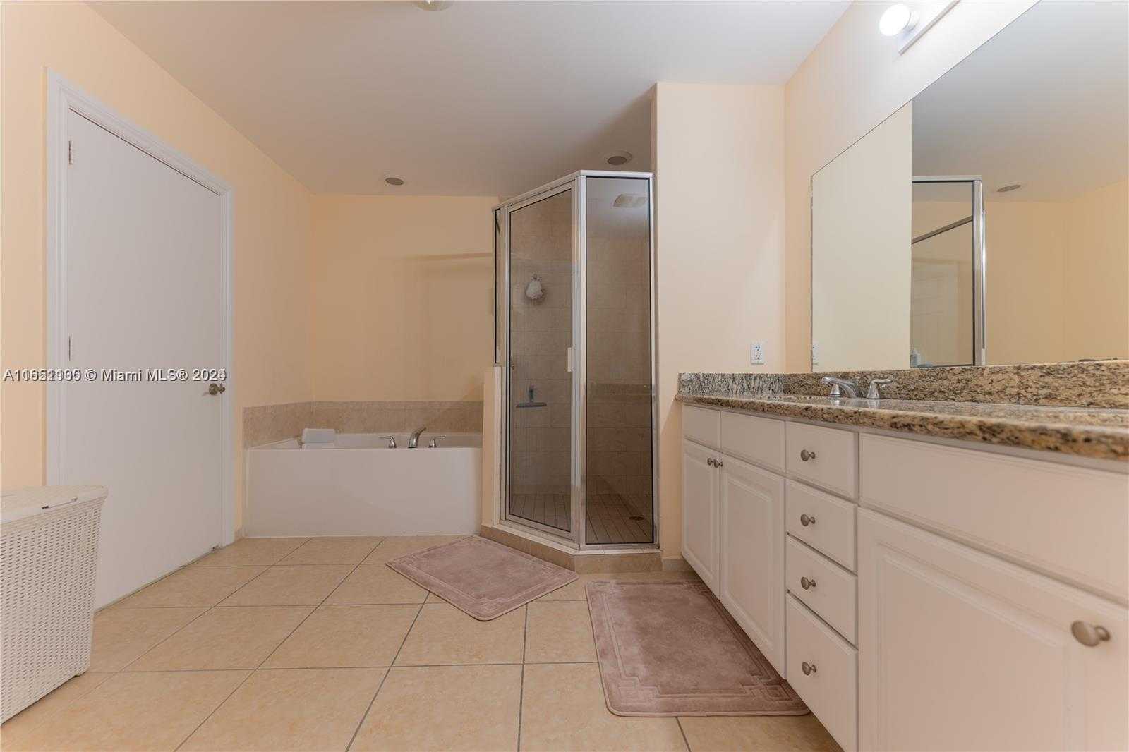 Small Image of 3001 NORTH EAST 185TH ST #710, Aventura Number 34