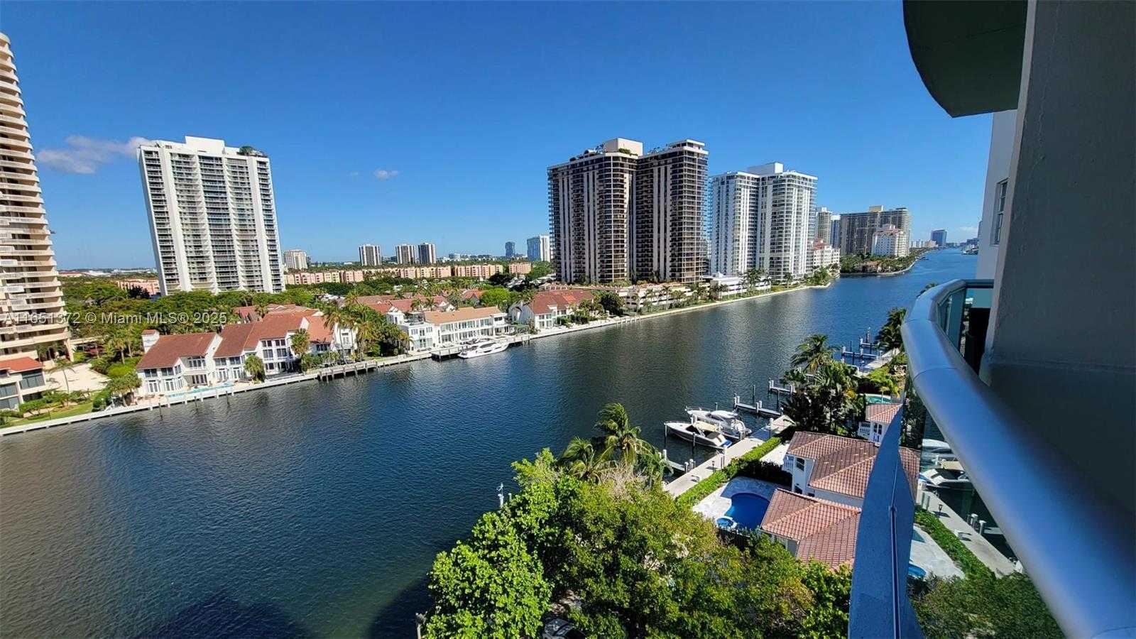 Small Image of 19390 COLLINS AVE #1025, Sunny Isles Beach Number 8