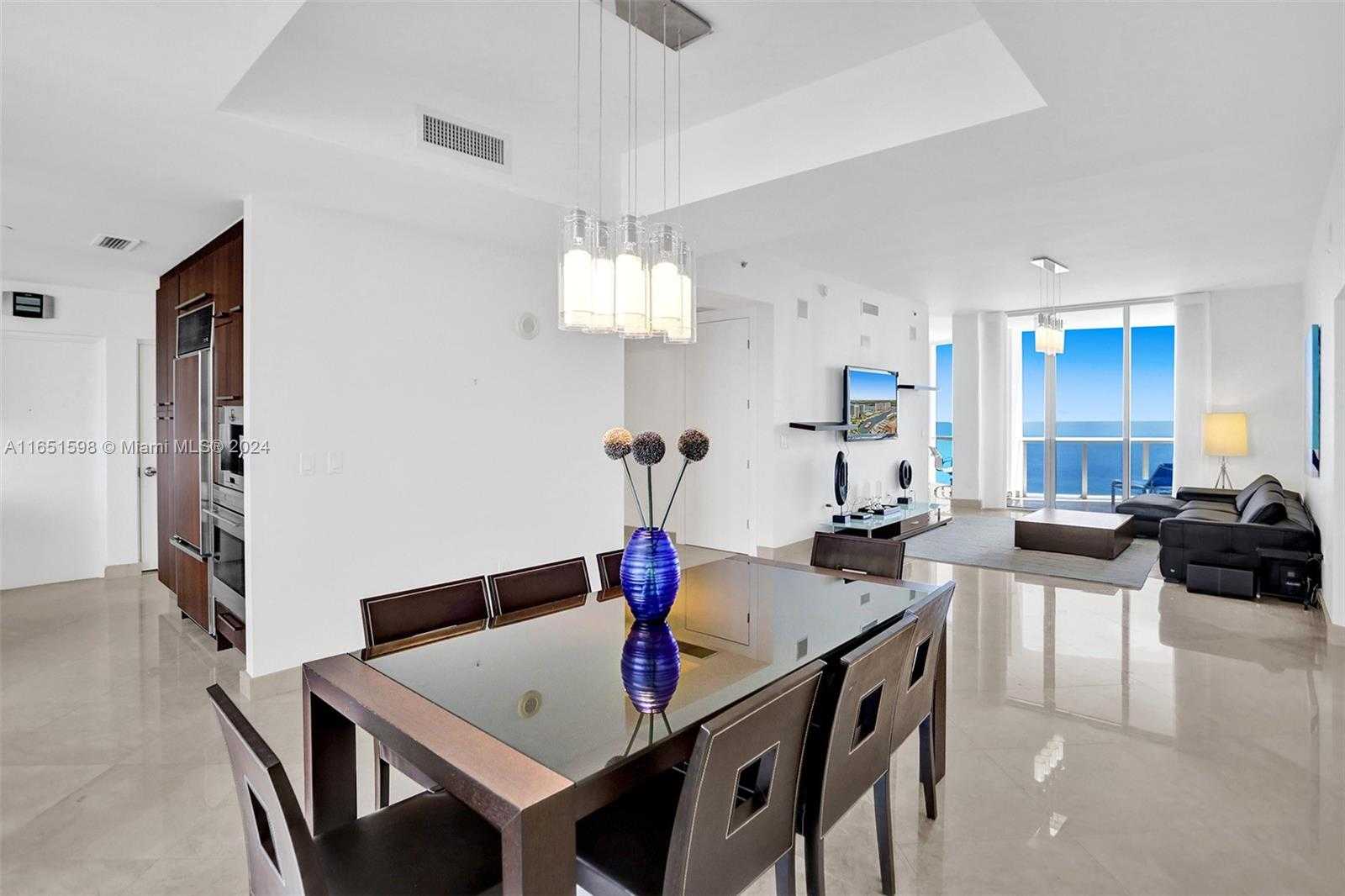 Small Image of 16001 COLLINS AVE #2806, Sunny Isles Beach Number 14