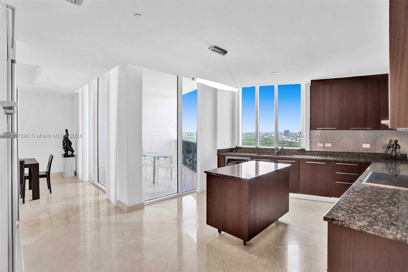 Small Image of 16001 COLLINS AVE #2806, Sunny Isles Beach Number 19
