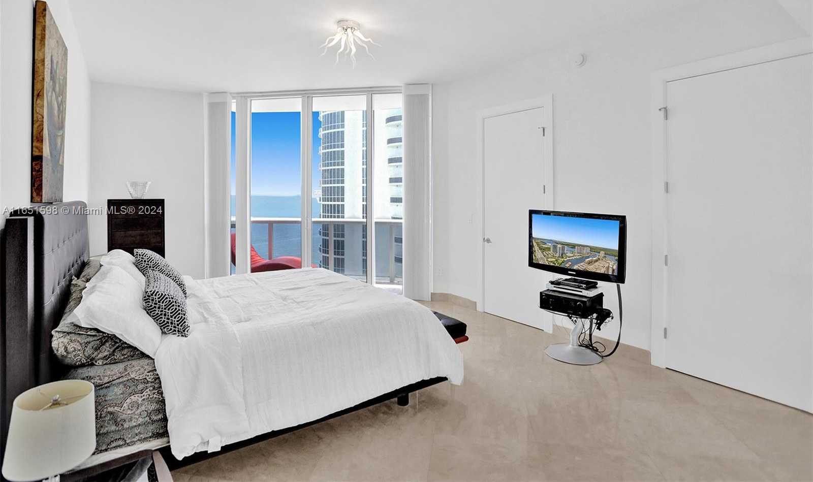 Small Image of 16001 COLLINS AVE #2806, Sunny Isles Beach Number 28