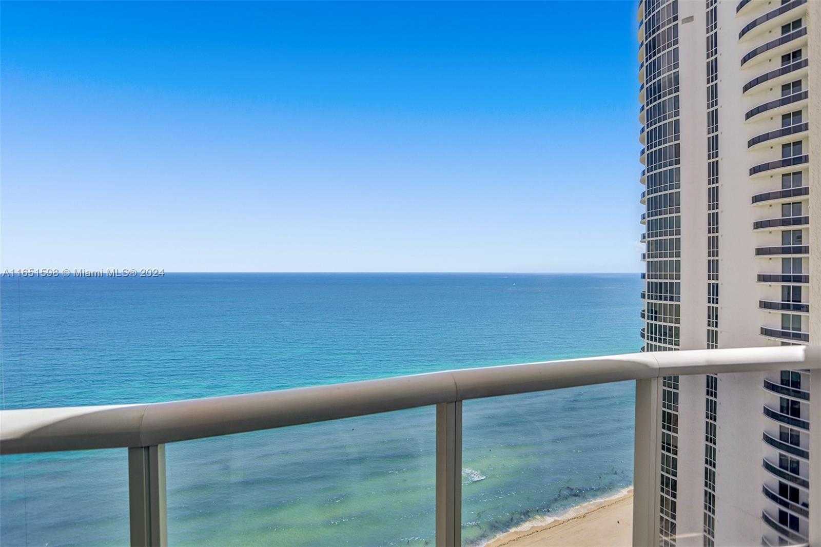 Small Image of 16001 COLLINS AVE #2806, Sunny Isles Beach Number 4