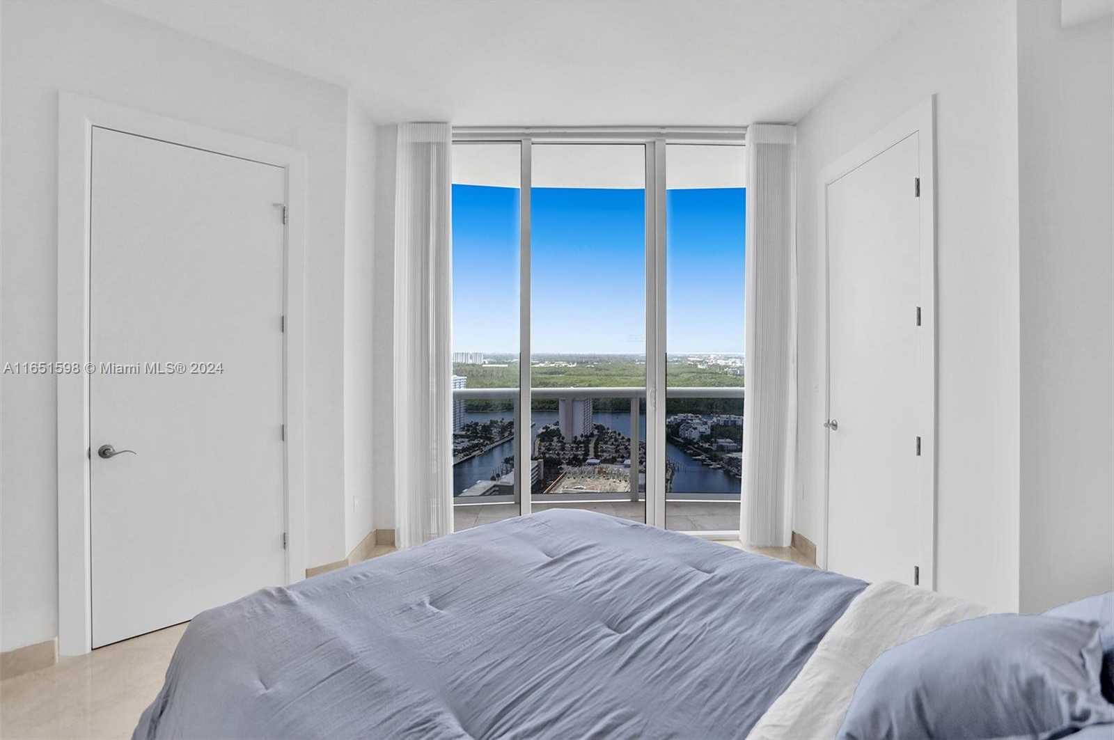 Small Image of 16001 COLLINS AVE #2806, Sunny Isles Beach Number 43