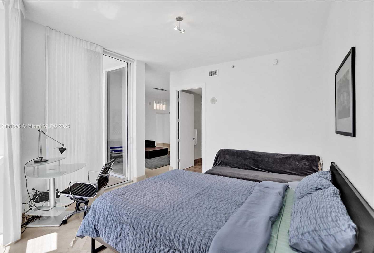 Small Image of 16001 COLLINS AVE #2806, Sunny Isles Beach Number 48