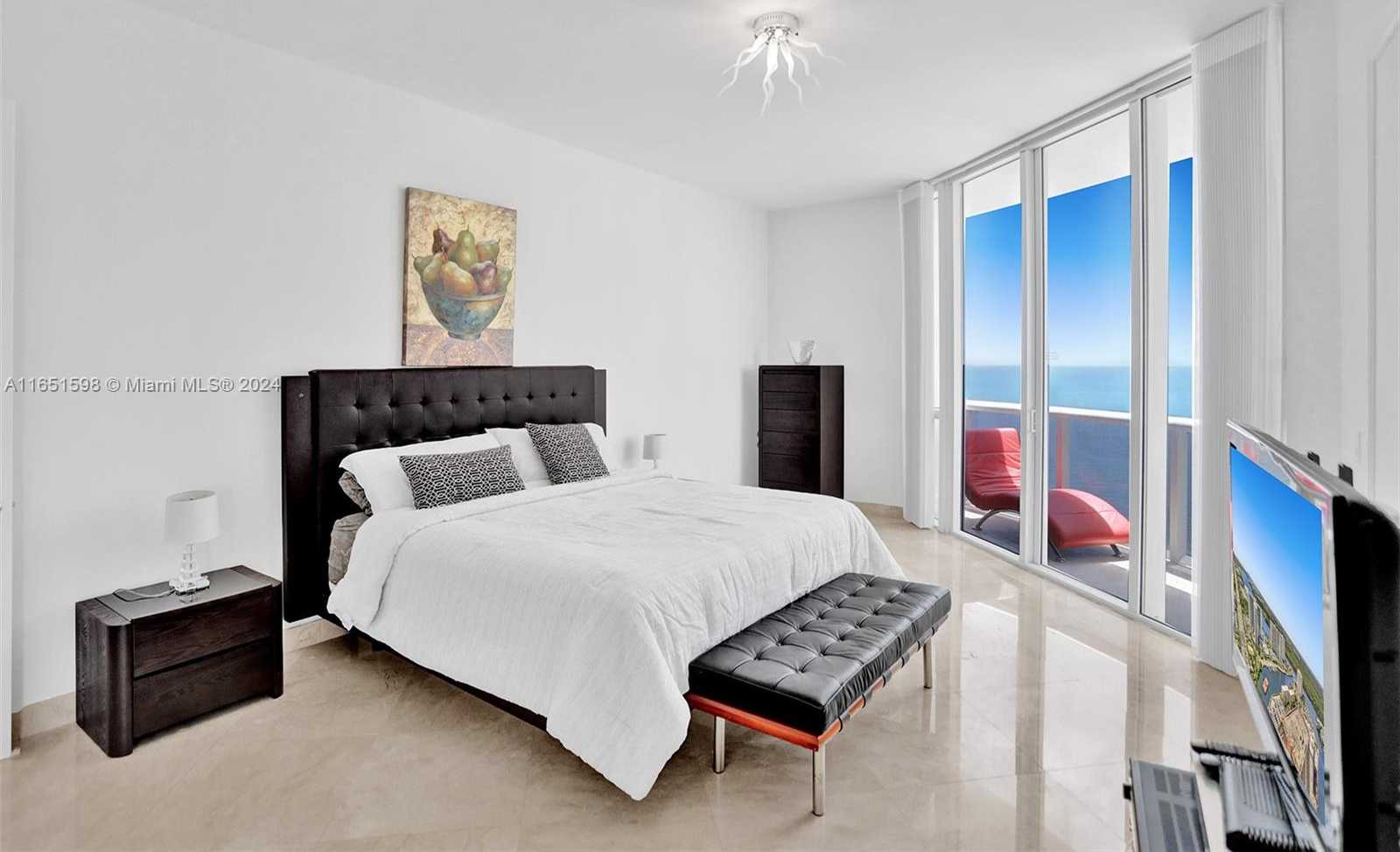 Small Image of 16001 COLLINS AVE #2806, Sunny Isles Beach Number 9