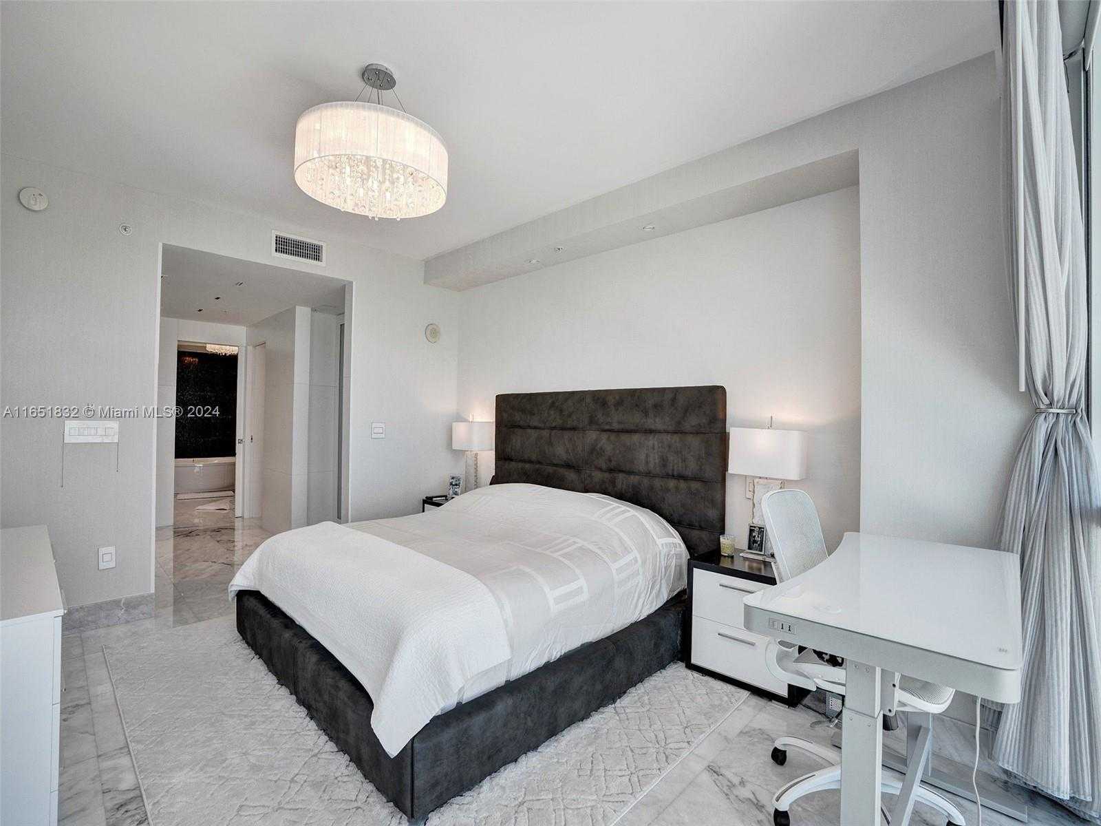 Small Image of 18201 COLLINS AVE #1204, Sunny Isles Beach Number 33