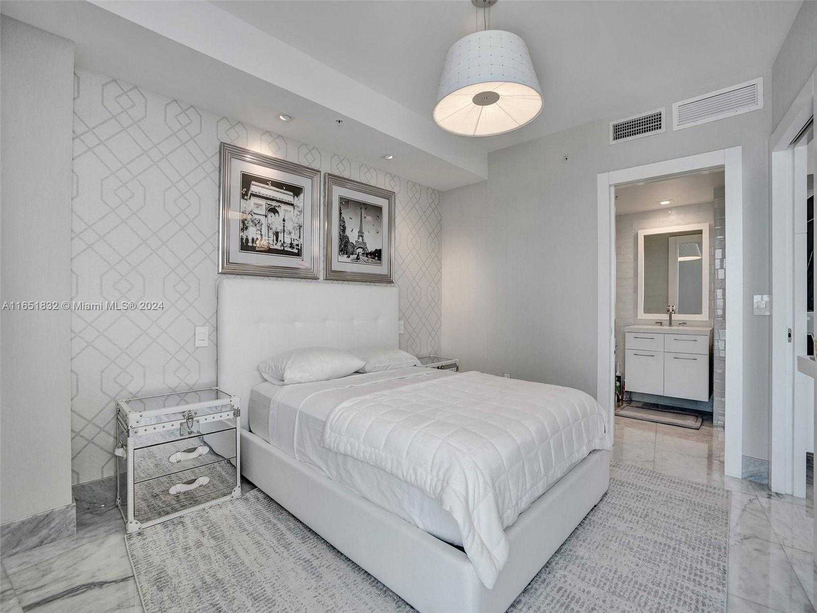 Small Image of 18201 COLLINS AVE #1204, Sunny Isles Beach Number 37