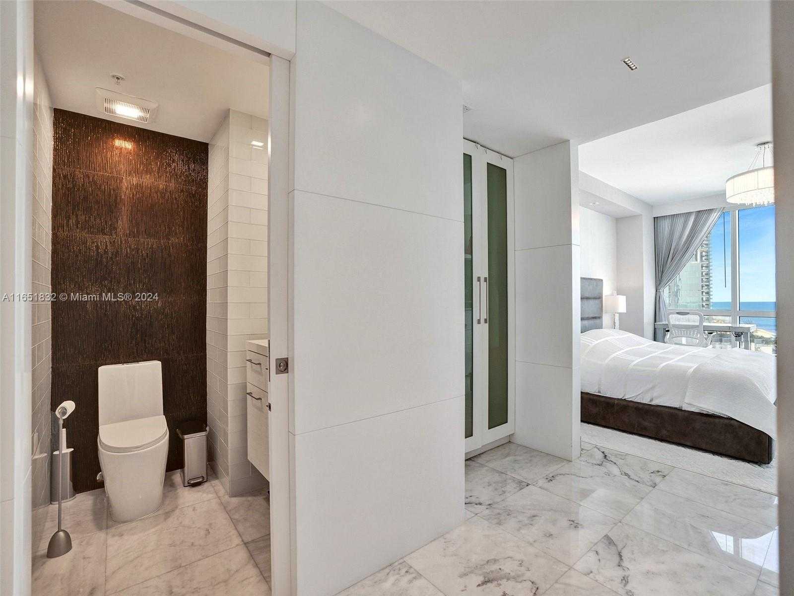 Small Image of 18201 COLLINS AVE #1204, Sunny Isles Beach Number 5