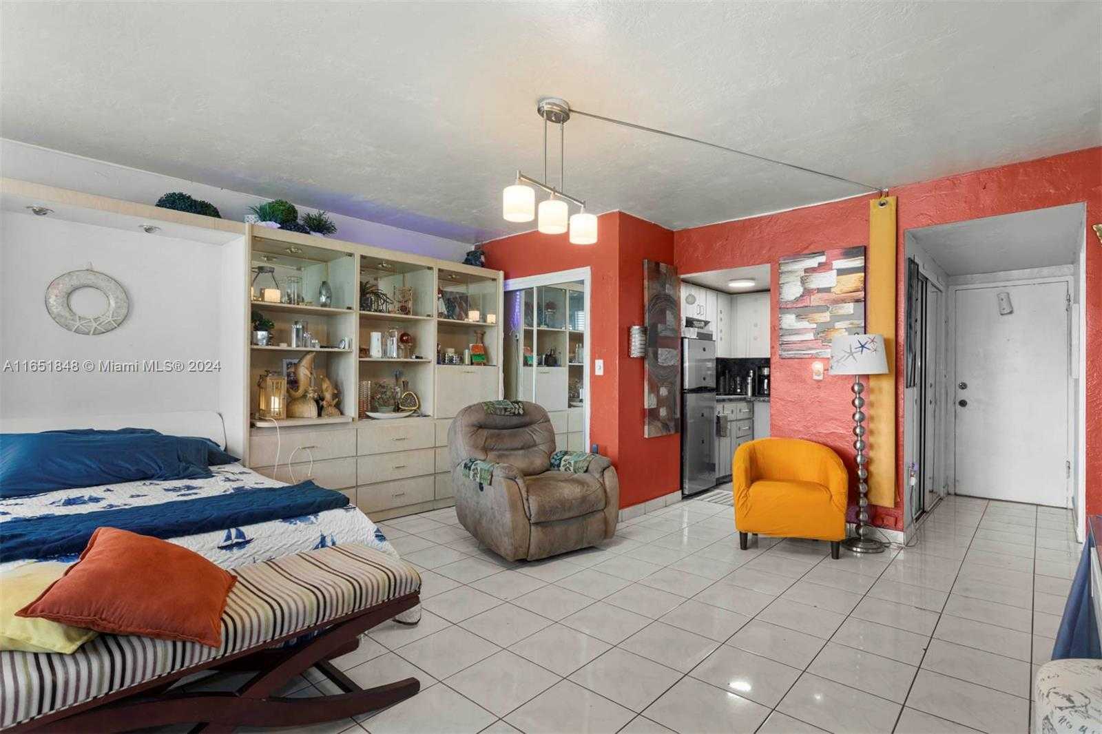 Small Image of 6484 INDIAN CREEK DR #226, Miami Beach Number 4