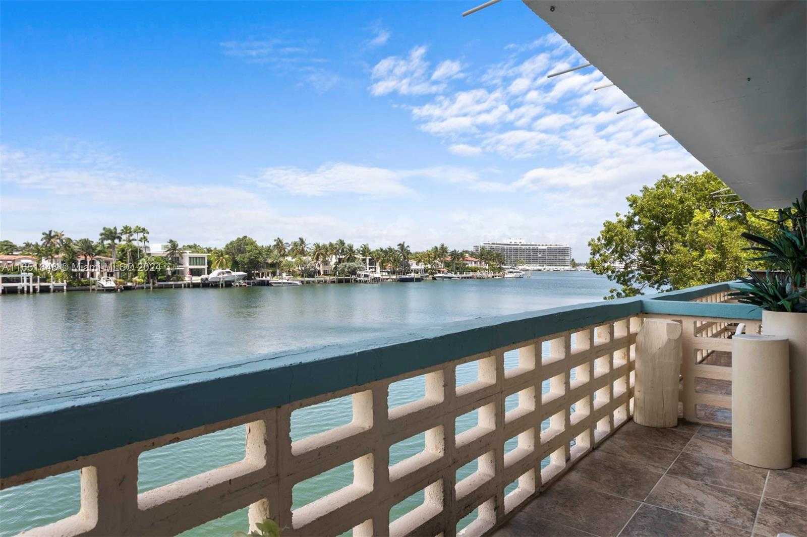 Small Image of 6484 INDIAN CREEK DR #226, Miami Beach Number 9