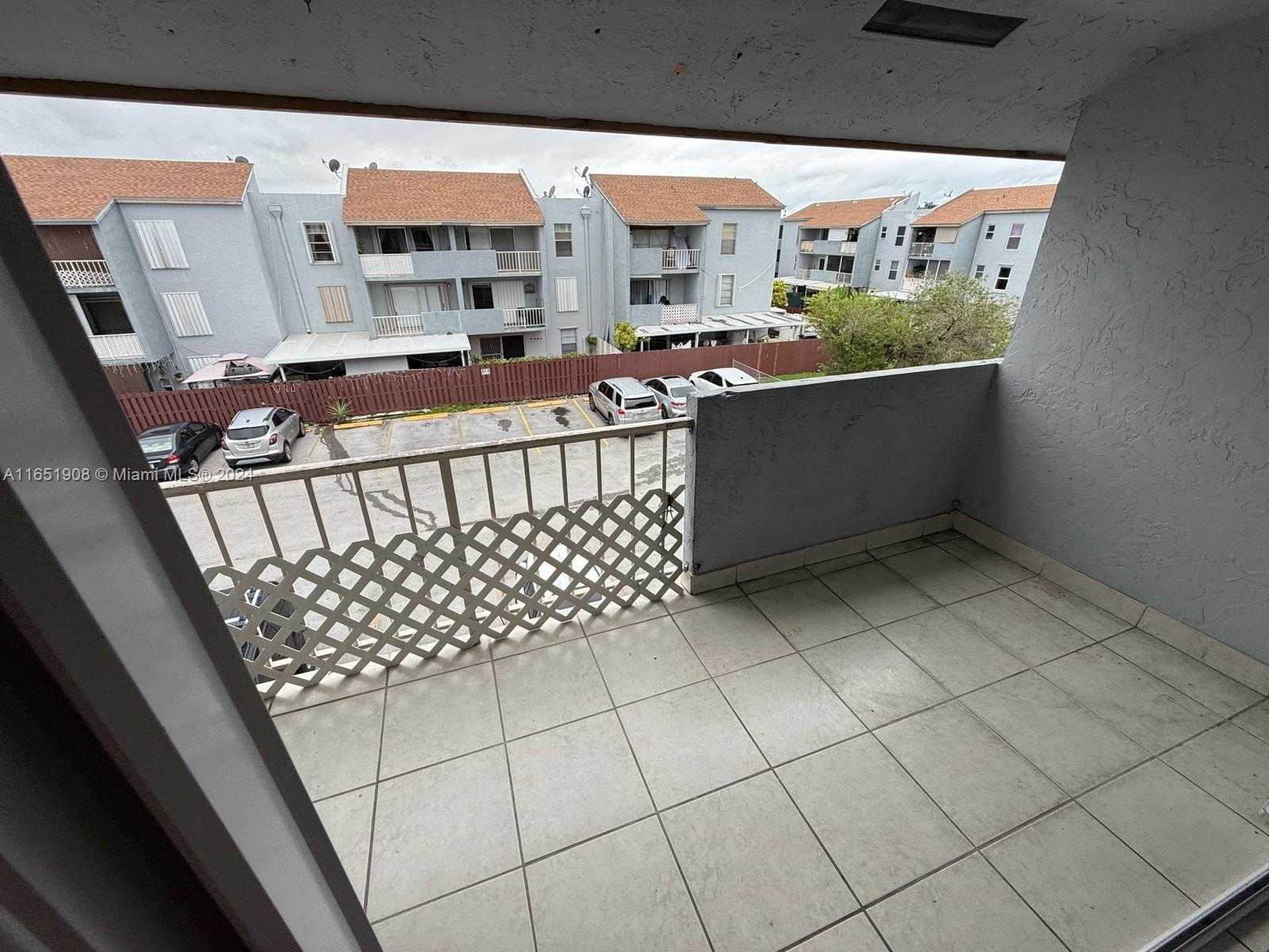 Small Image of 1725 WEST 60TH ST #F307, Hialeah Number 10