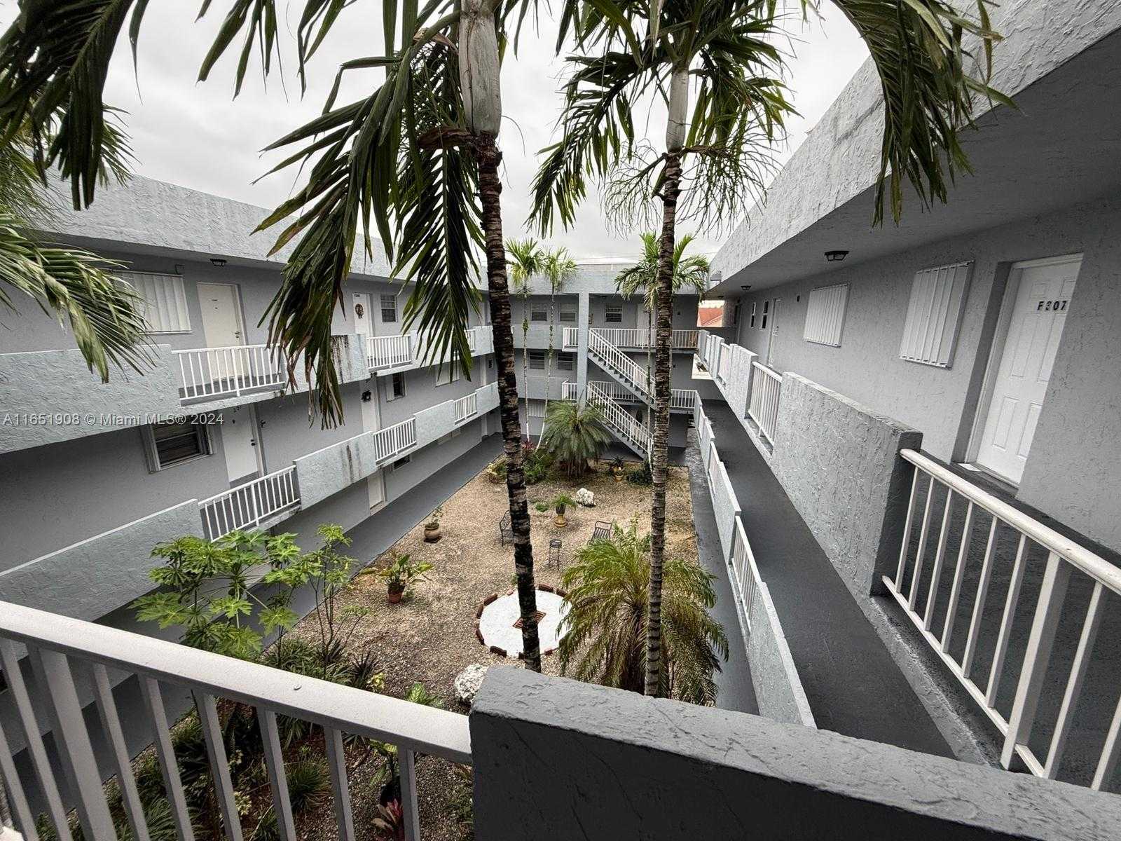 Small Image of 1725 WEST 60TH ST #F307, Hialeah Number 2