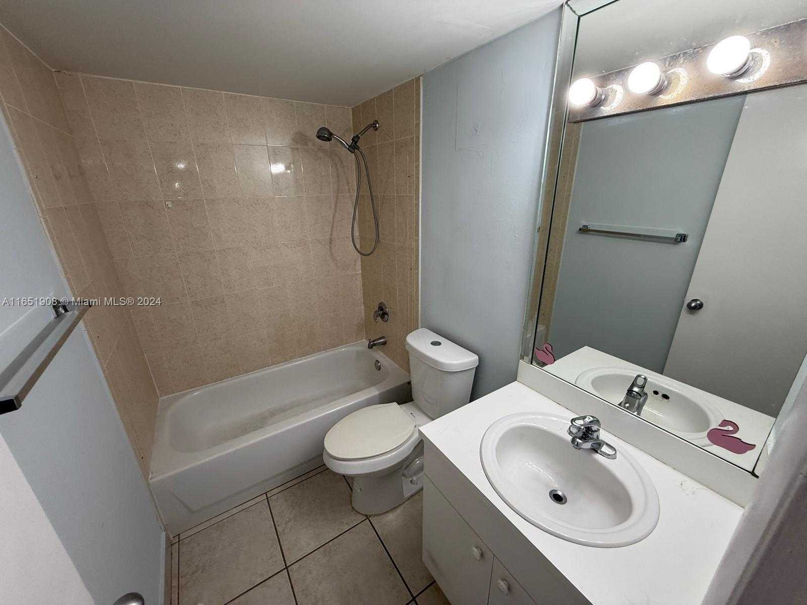 Small Image of 1725 WEST 60TH ST #F307, Hialeah Number 7