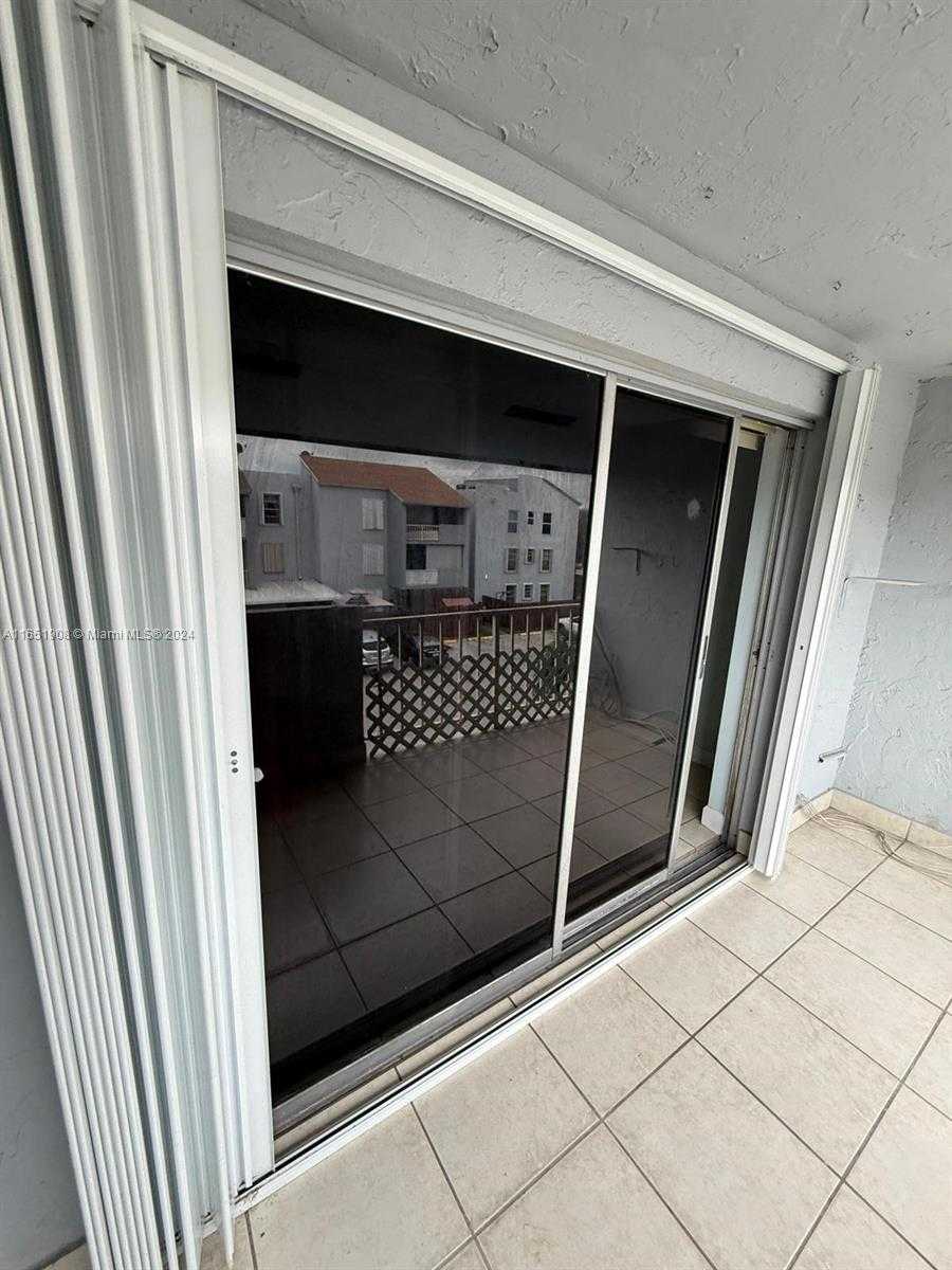 Small Image of 1725 WEST 60TH ST #F307, Hialeah Number 9