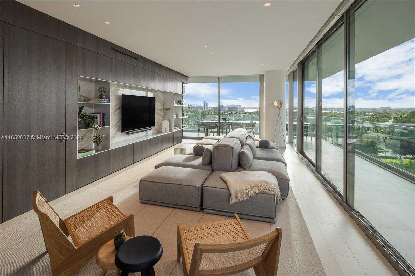 Small Image of 10203 COLLINS AVE #701, Bal Harbour Number 10