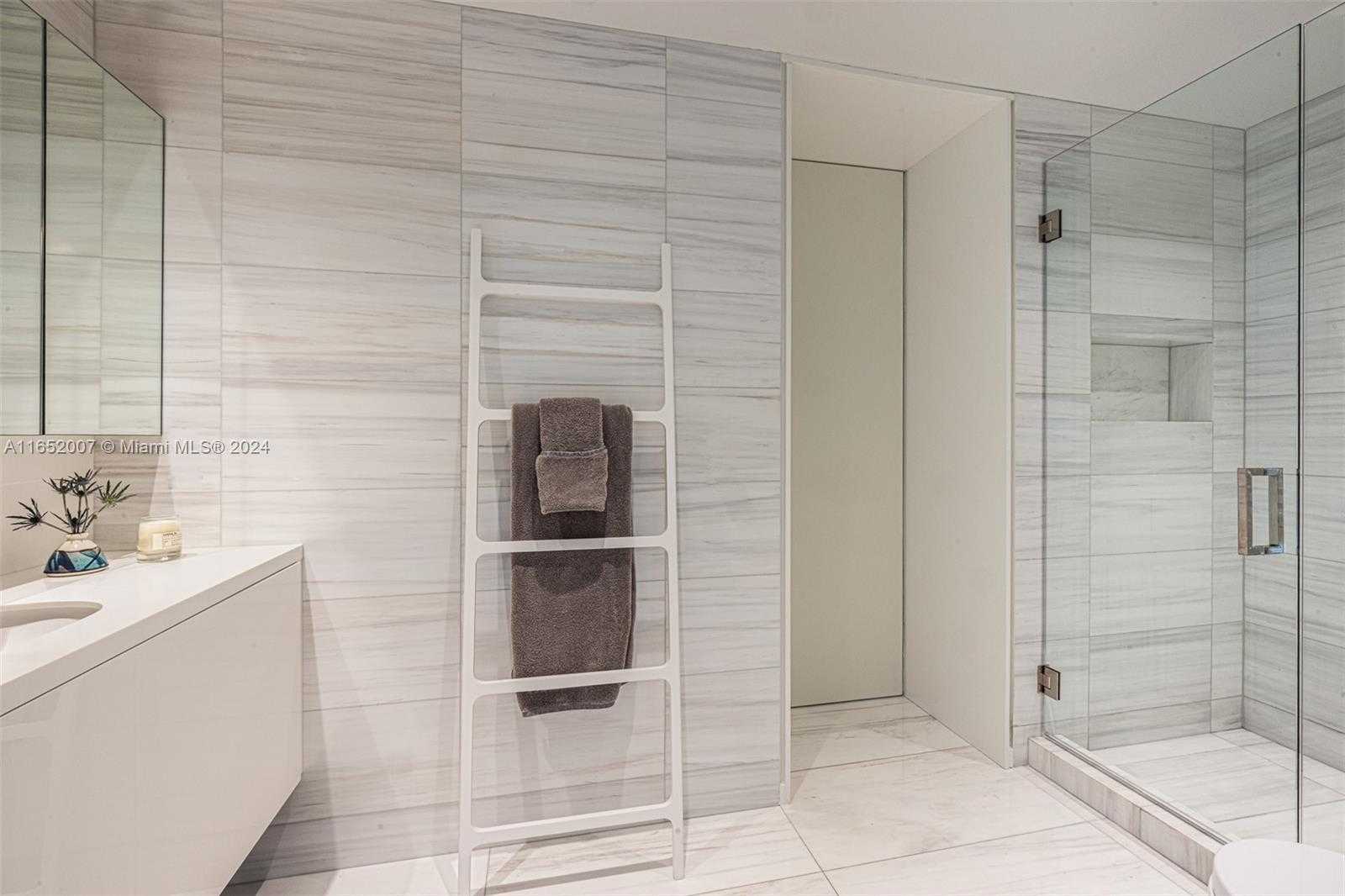 Small Image of 10203 COLLINS AVE #701, Bal Harbour Number 22