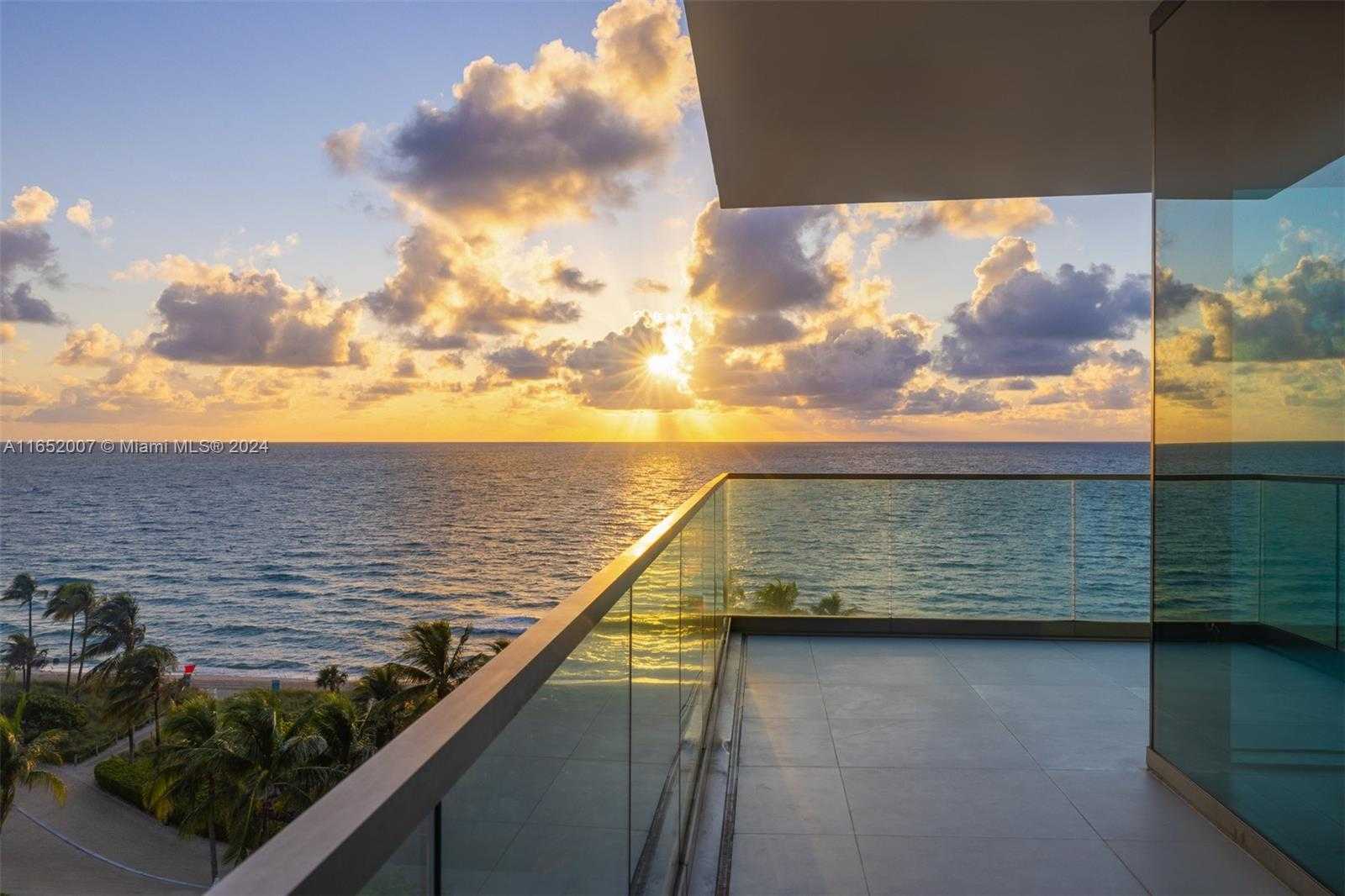 Small Image of 10203 COLLINS AVE #701, Bal Harbour Number 37