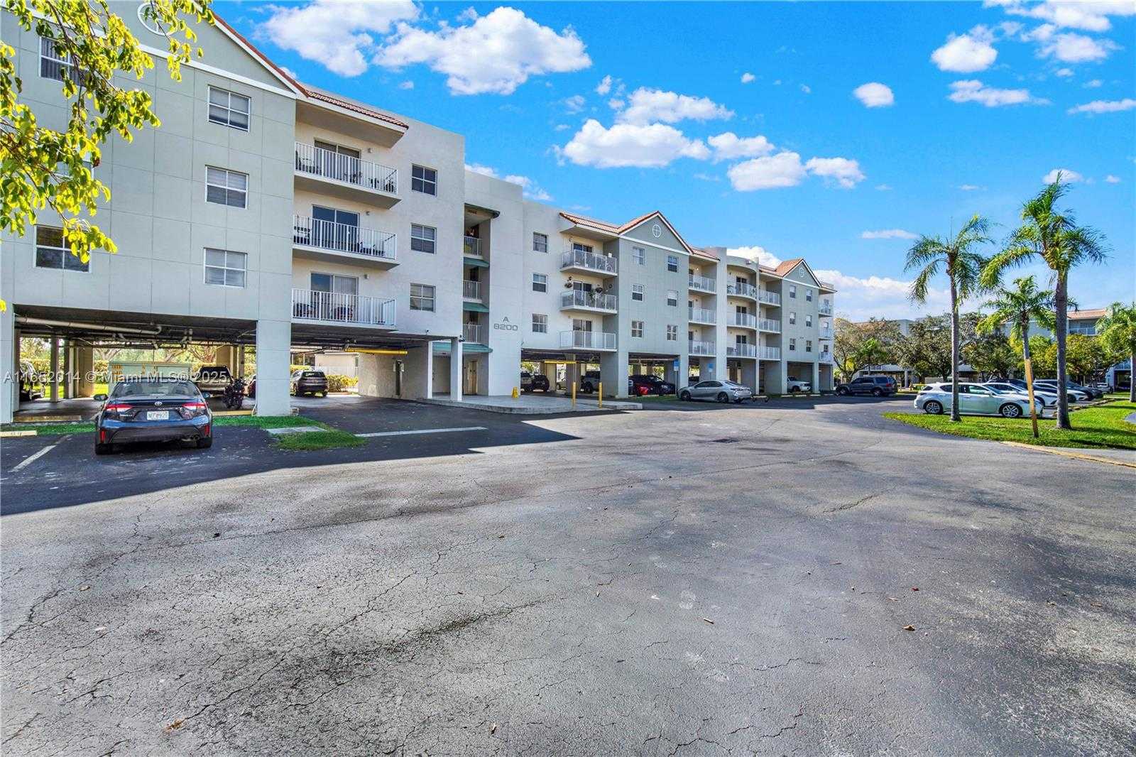 Small Image of 8200 SOUTH WEST 210TH ST #112, Cutler Bay Number 25