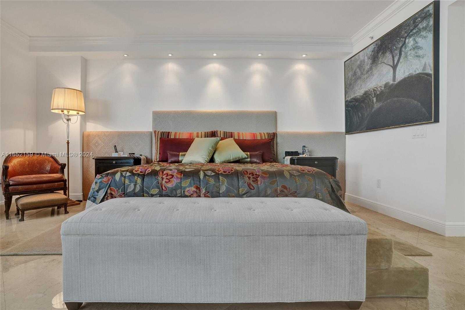 Small Image of 6000 ISLAND BLVD #1707, Aventura Number 21