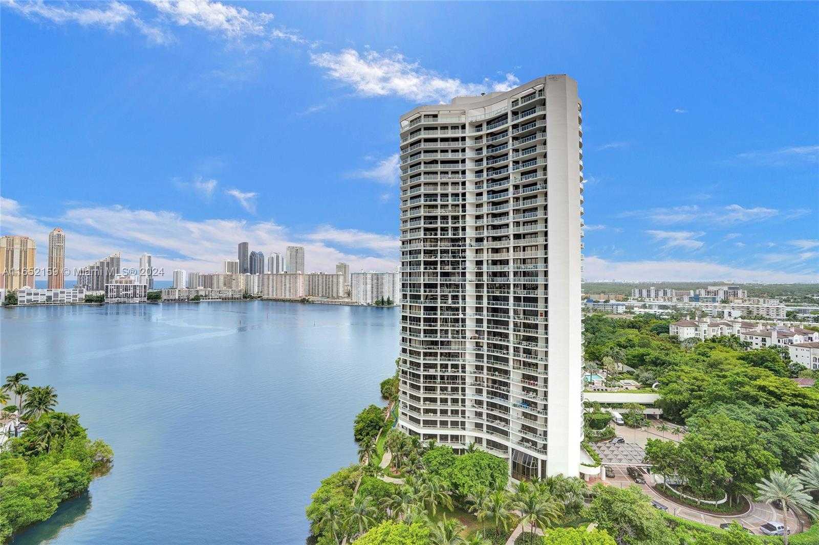 Small Image of 6000 ISLAND BLVD #1707, Aventura Number 6