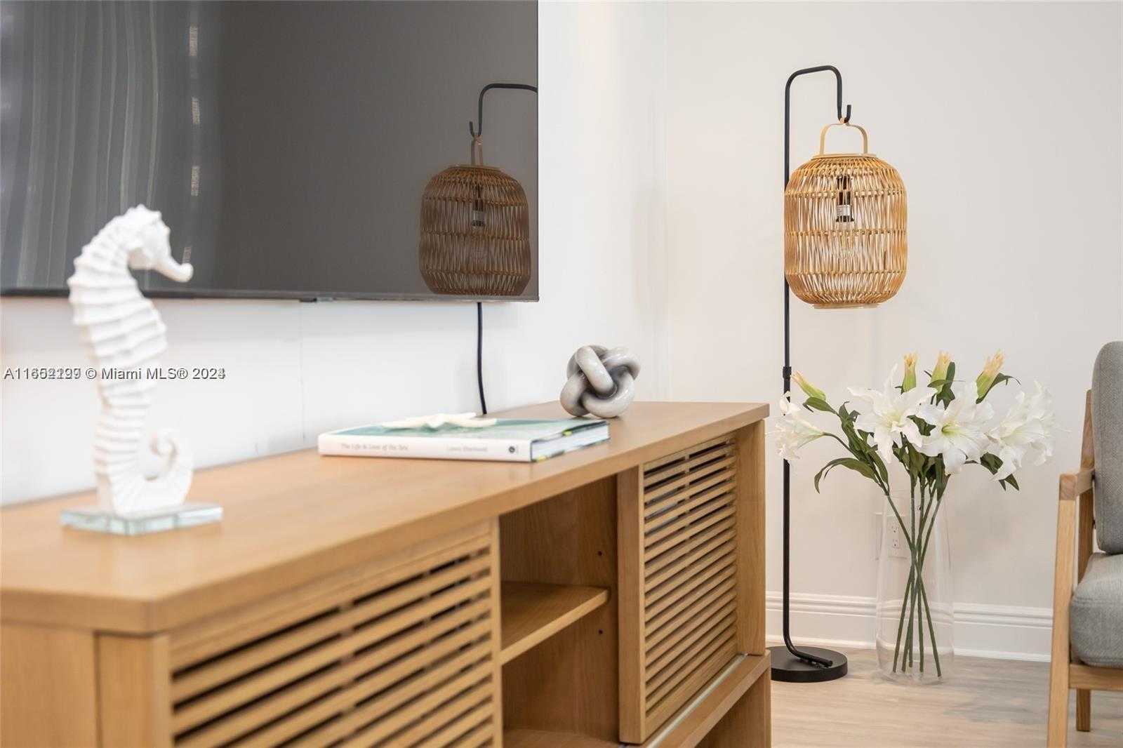 Small Image of 5161 COLLINS AVE #812, Miami Beach Number 47