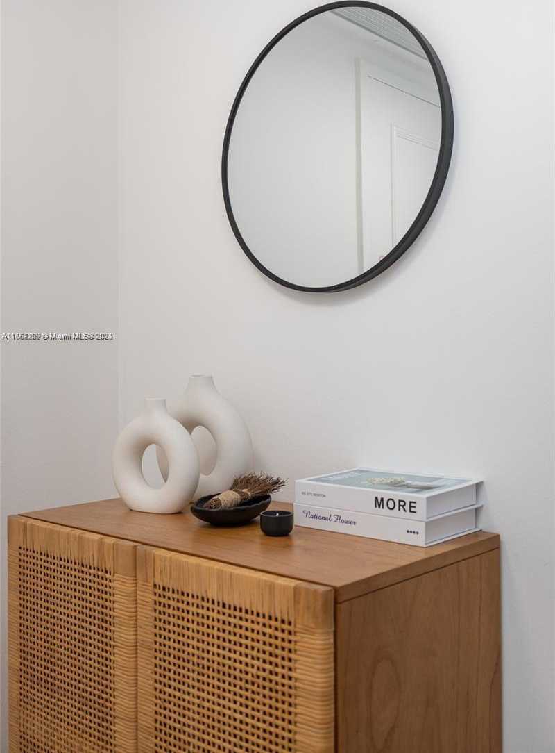Small Image of 5161 COLLINS AVE #812, Miami Beach Number 67