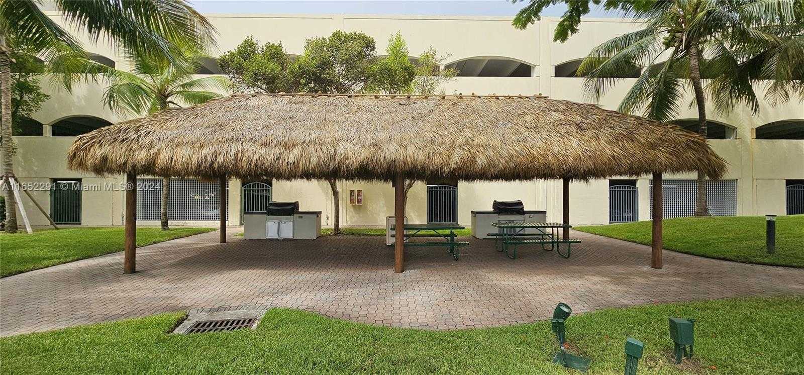 Small Image of 19501 #1509, Aventura Number 22