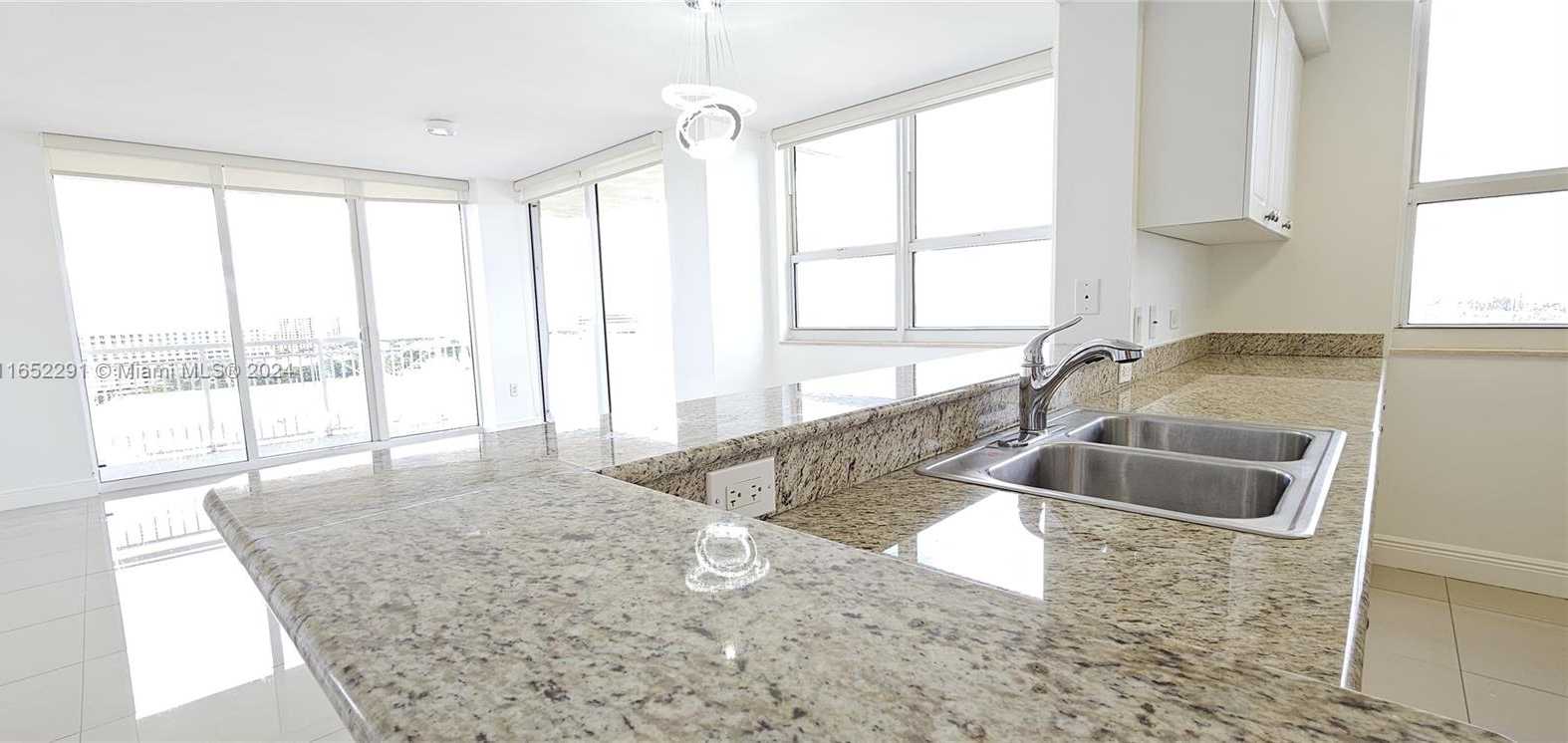 Small Image of 19501 #1509, Aventura Number 6