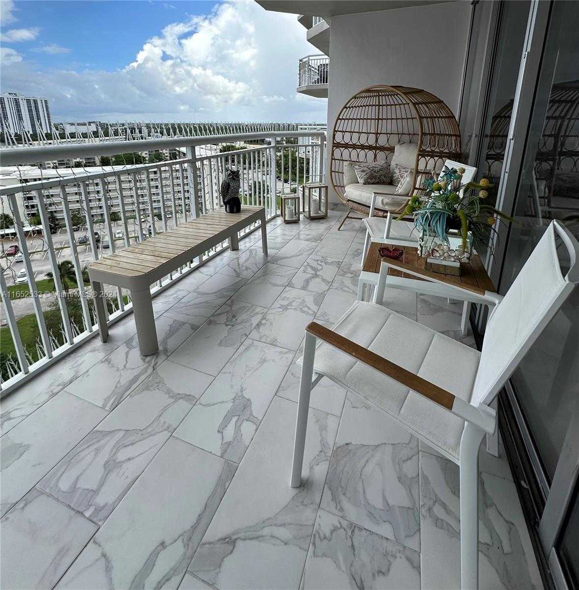 Small Image of 18031 BISCAYNE BLVD #1204, Aventura Number 12