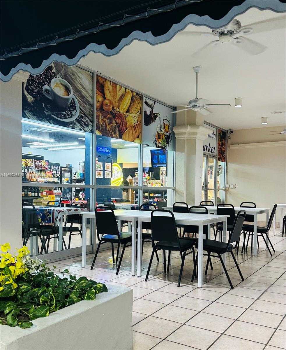 Small Image of 18031 BISCAYNE BLVD #1204, Aventura Number 29