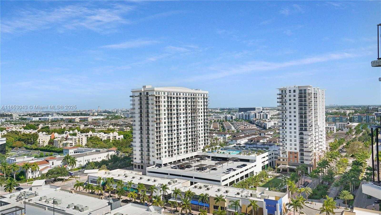 Small Image of 5300 PASEO BLVD #1611, Doral Number 17