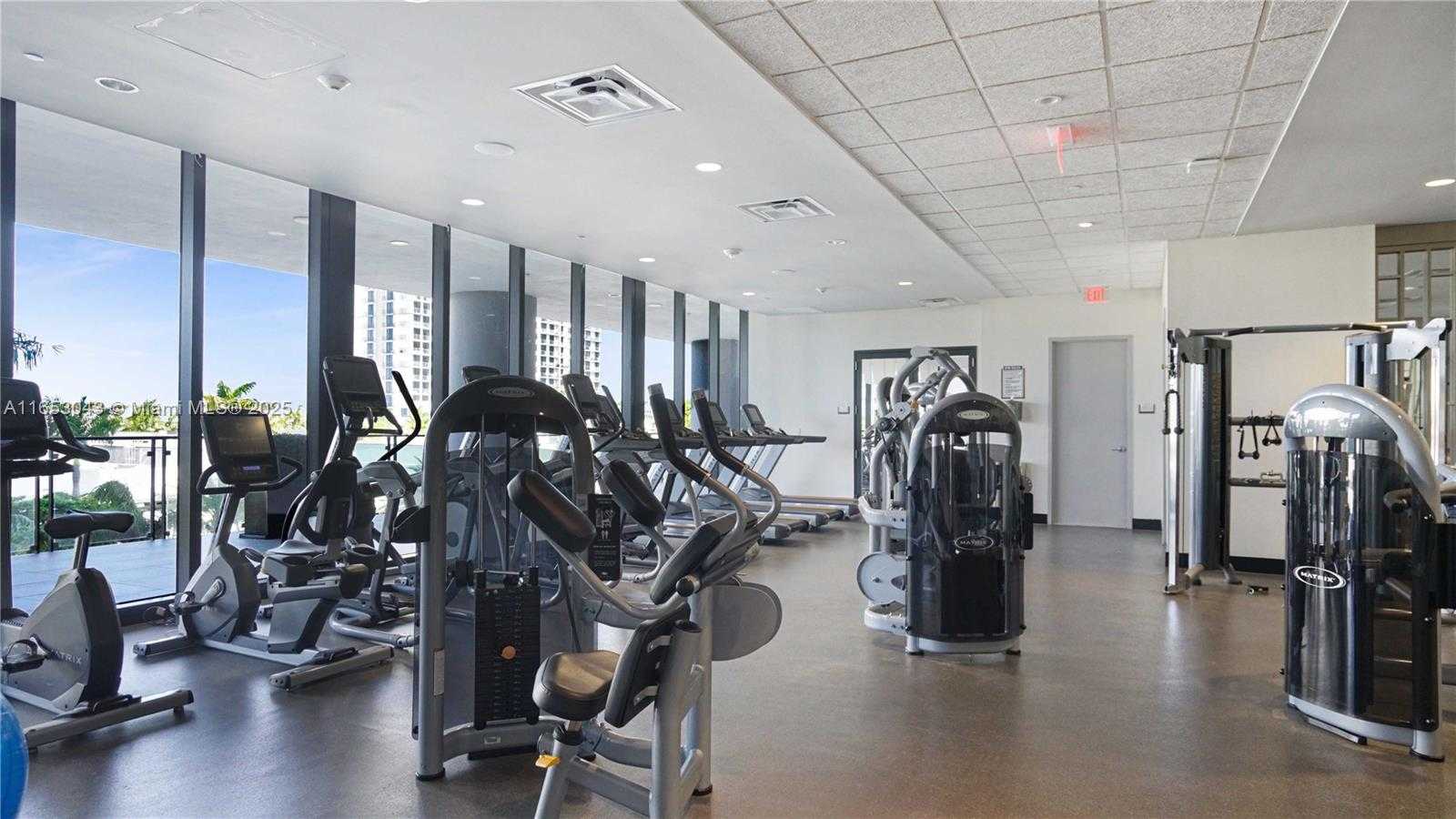 Small Image of 5300 PASEO BLVD #1611, Doral Number 19