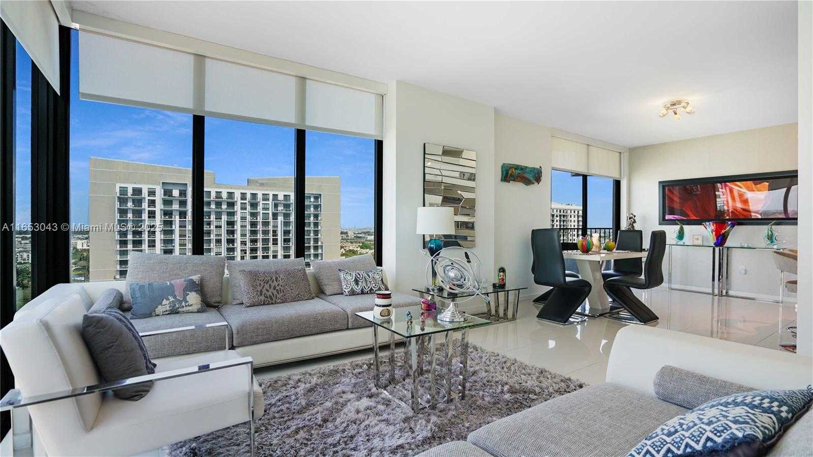 Small Image of 5300 PASEO BLVD #1611, Doral Number 2