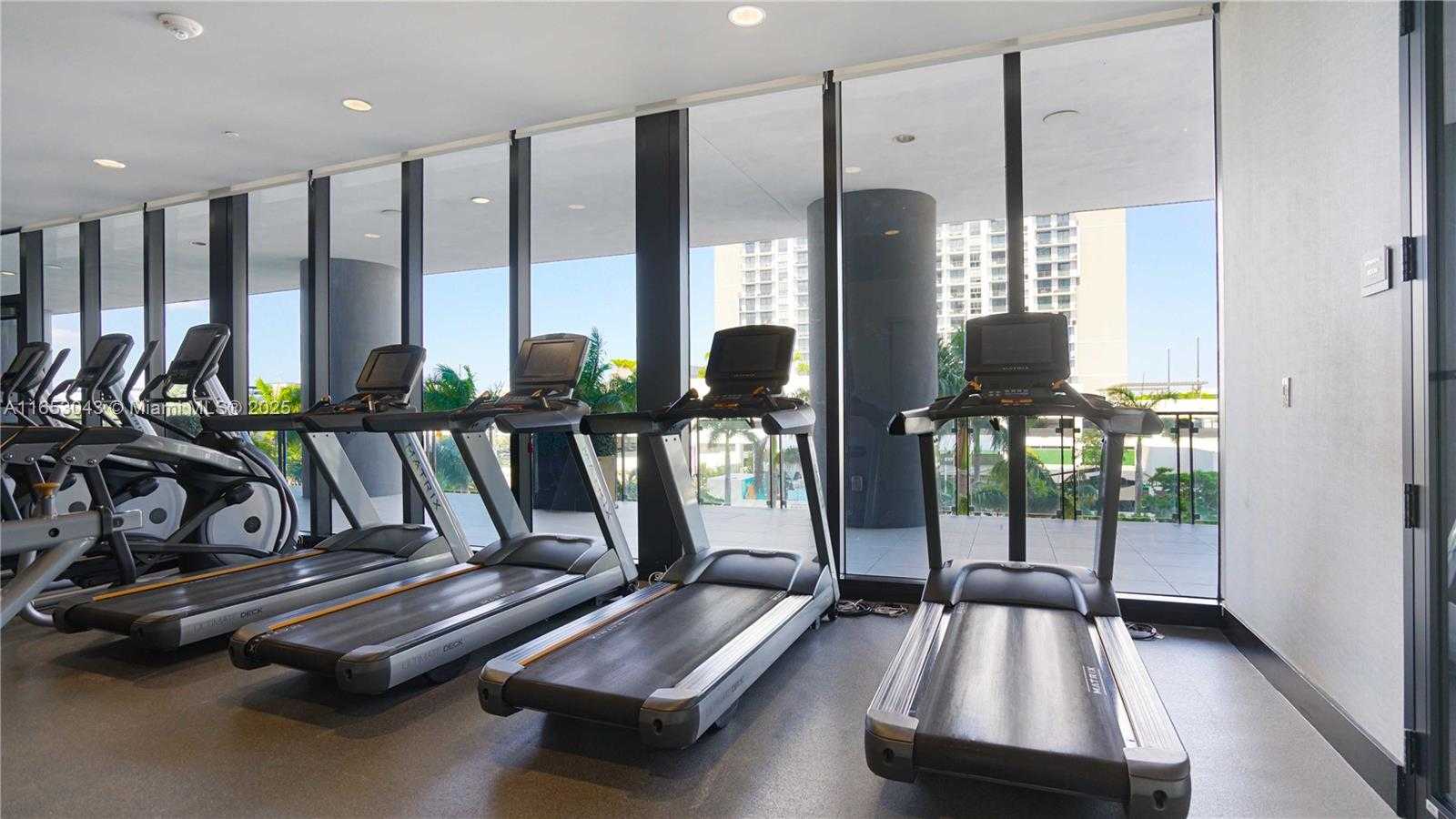 Small Image of 5300 PASEO BLVD #1611, Doral Number 20