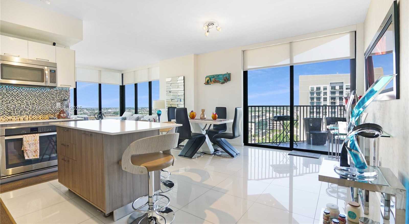 Small Image of 5300 PASEO BLVD #1611, Doral Number 5