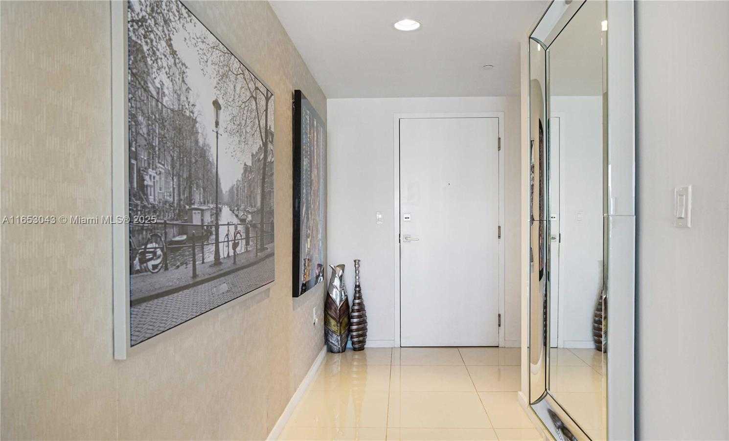 Small Image of 5300 PASEO BLVD #1611, Doral Number 7