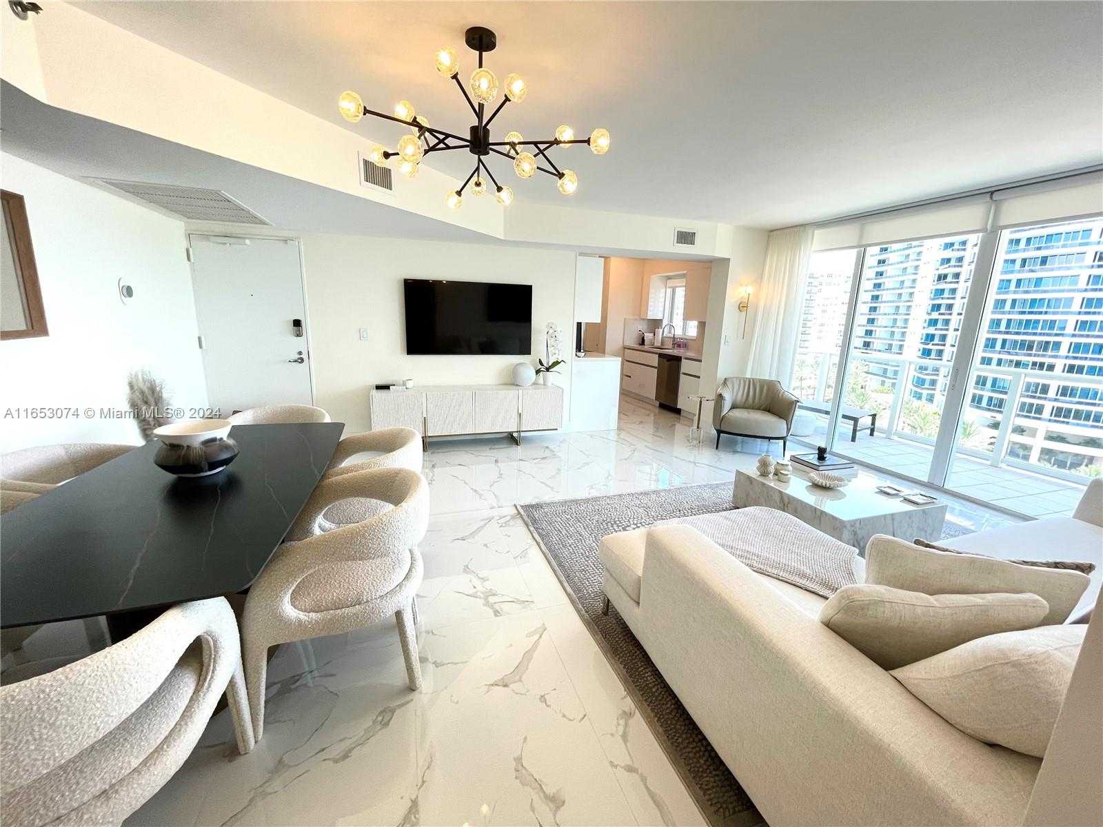 Small Image of 5900 COLLINS AVE #1104, Miami Beach Number 5