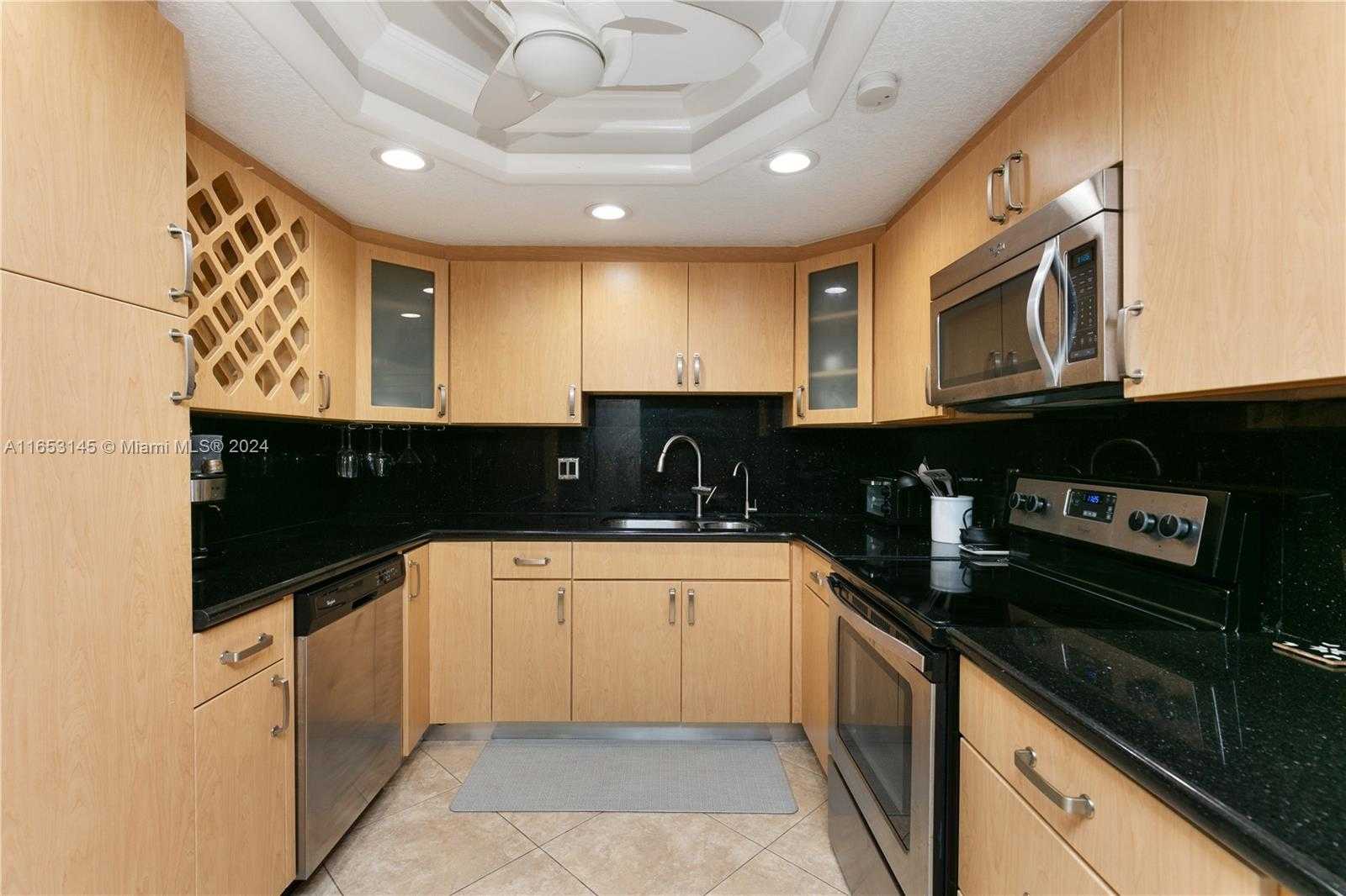 Small Image of 1500 SOUTH OCEAN DR #15A, Hollywood Number 15