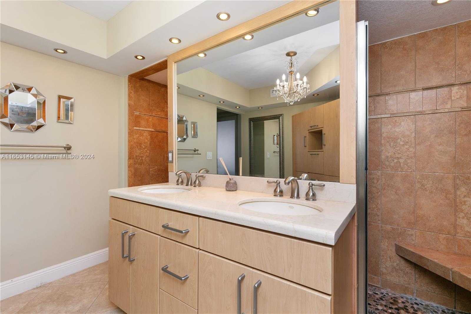 Small Image of 1500 SOUTH OCEAN DR #15A, Hollywood Number 25