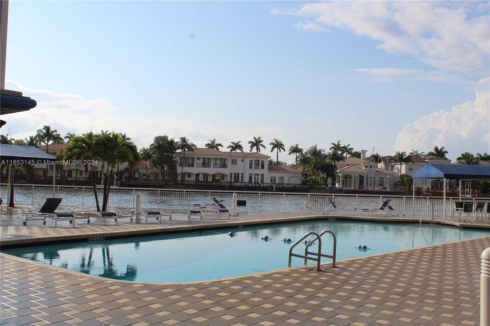 Small Image of 1500 SOUTH OCEAN DR #15A, Hollywood Number 28
