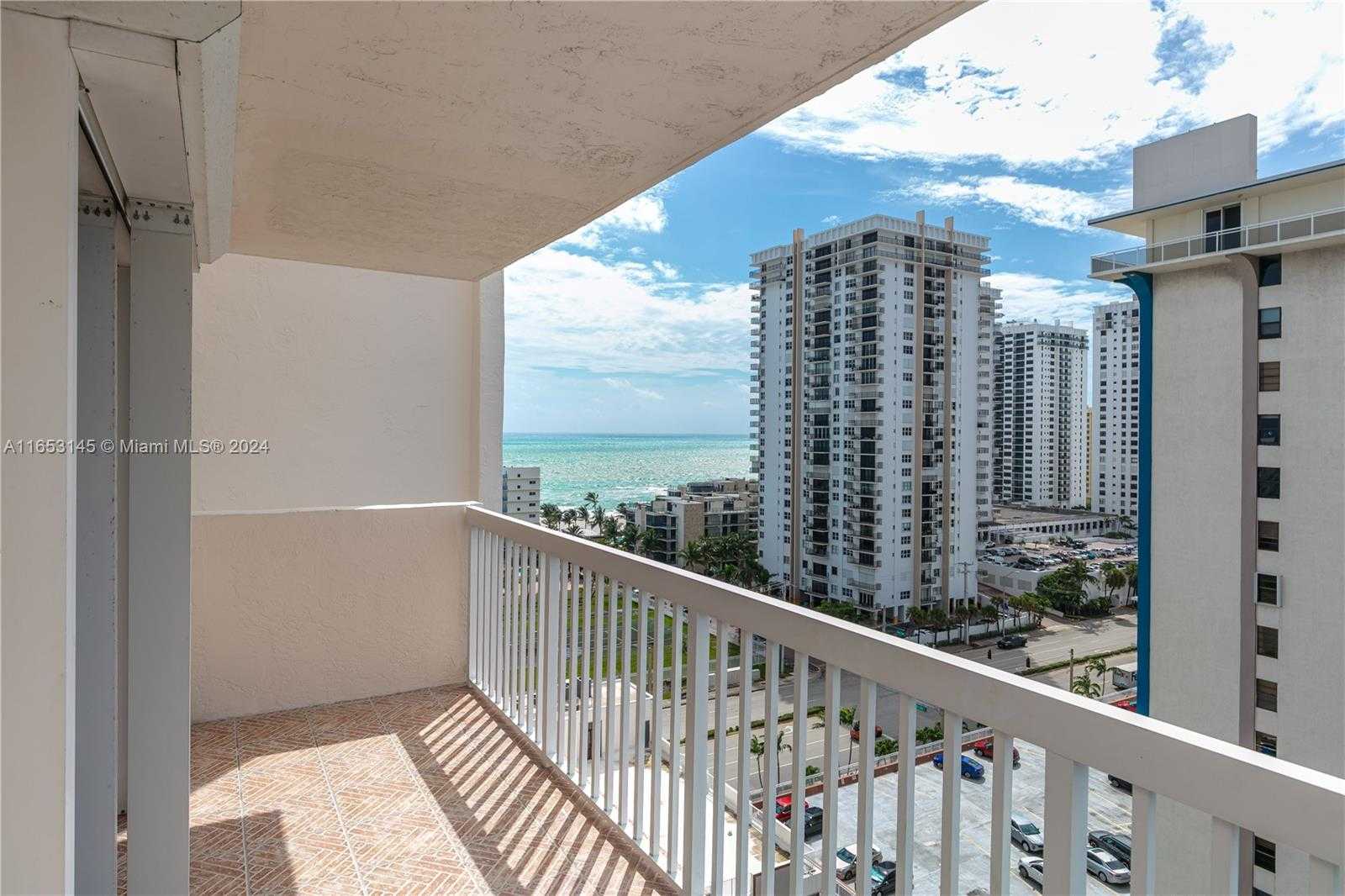 Small Image of 1500 SOUTH OCEAN DR #15A, Hollywood Number 34