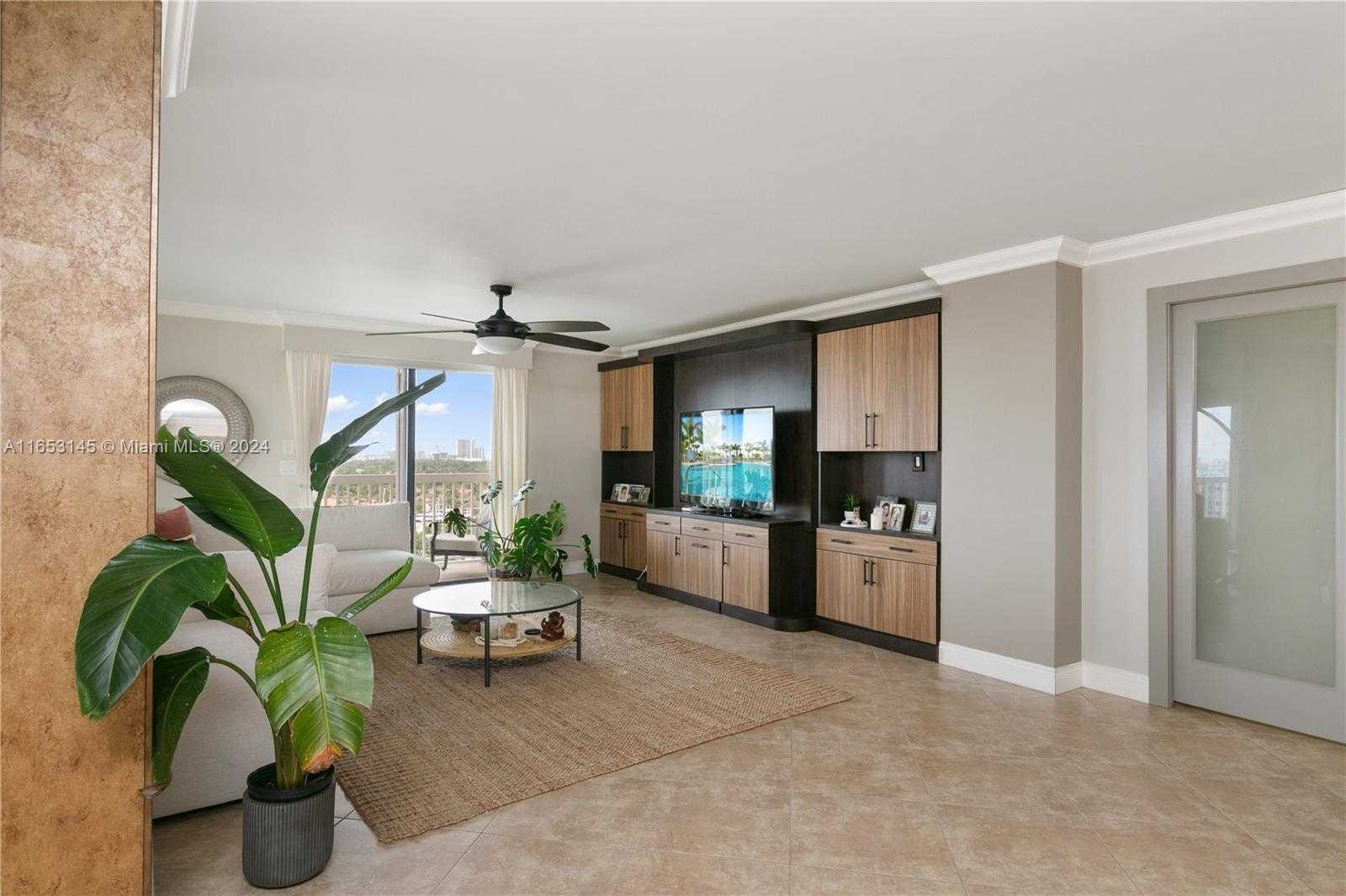 Small Image of 1500 SOUTH OCEAN DR #15A, Hollywood Number 9