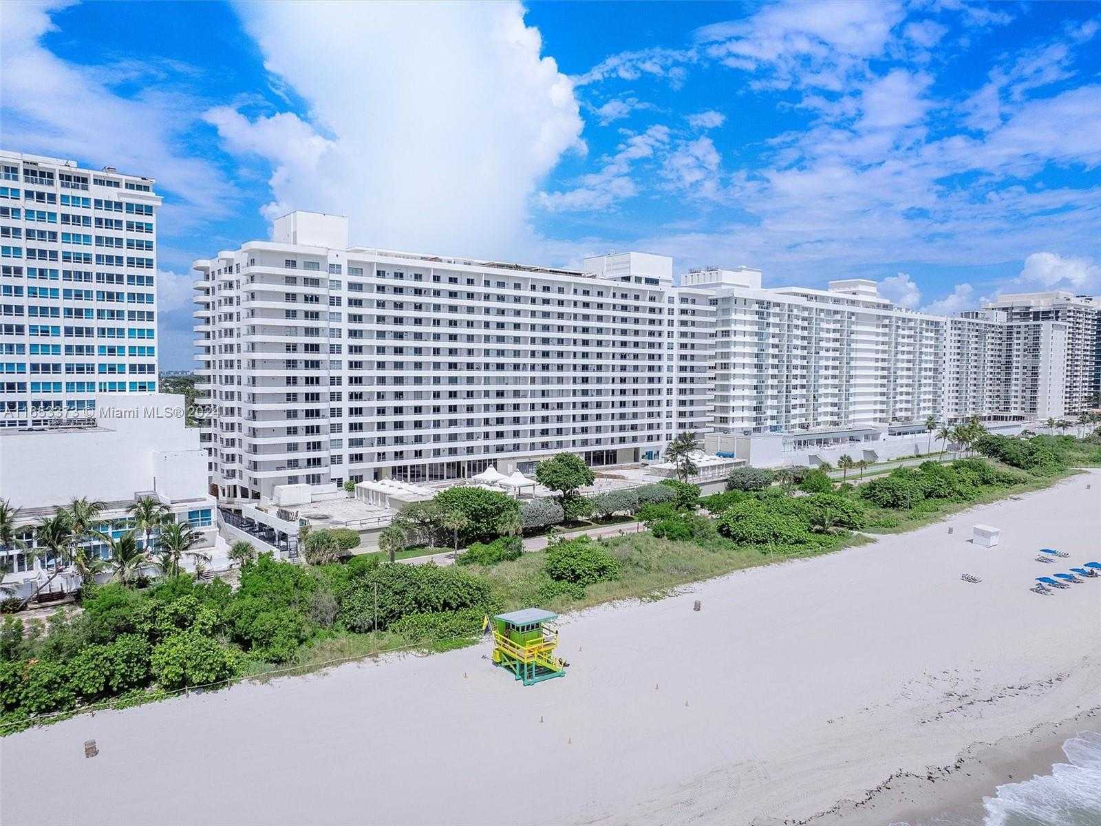 Small Image of 5555 COLLINS AVE #4S, Miami Beach Number 2