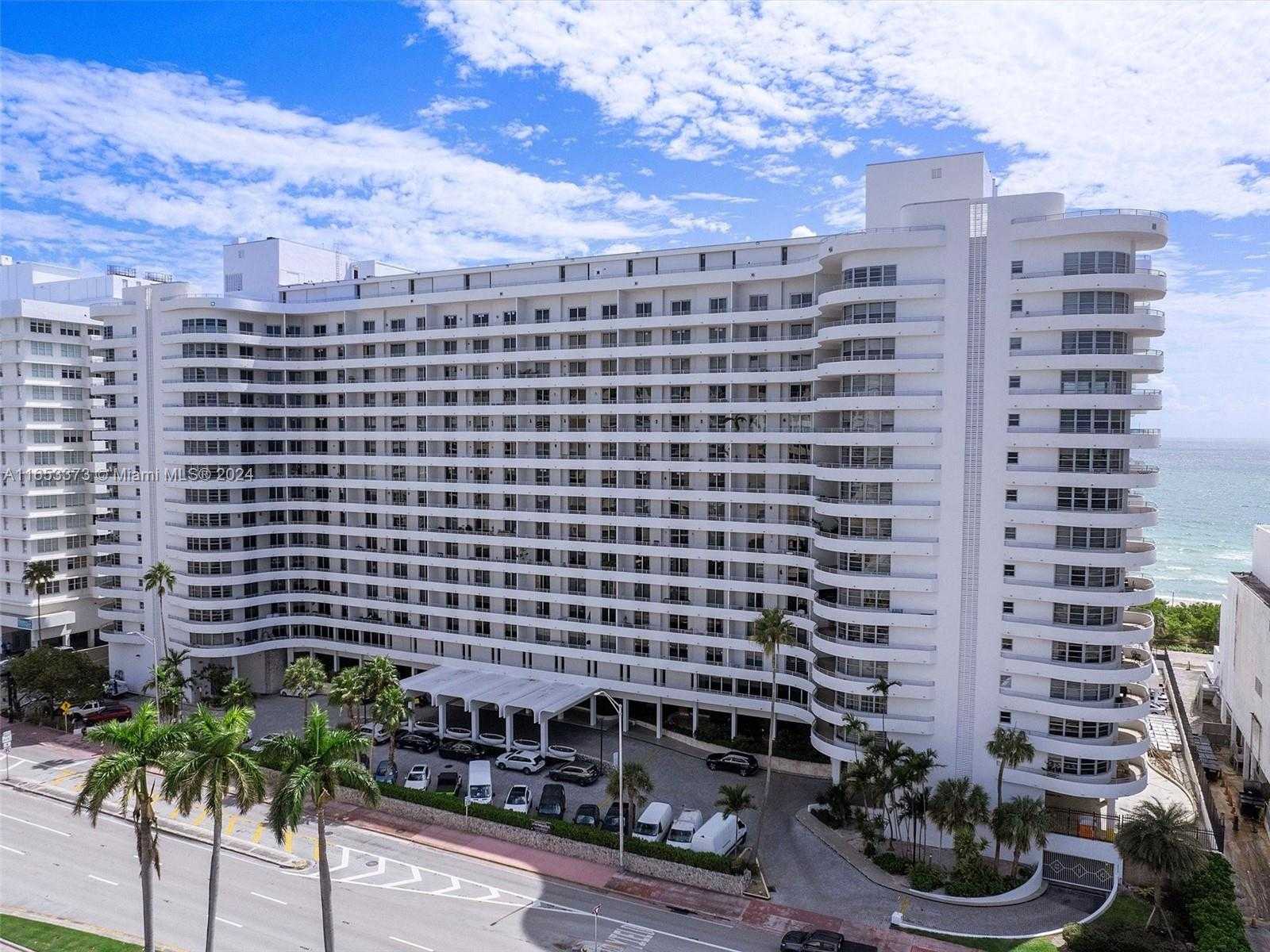 Small Image of 5555 COLLINS AVE #4S, Miami Beach Number 21