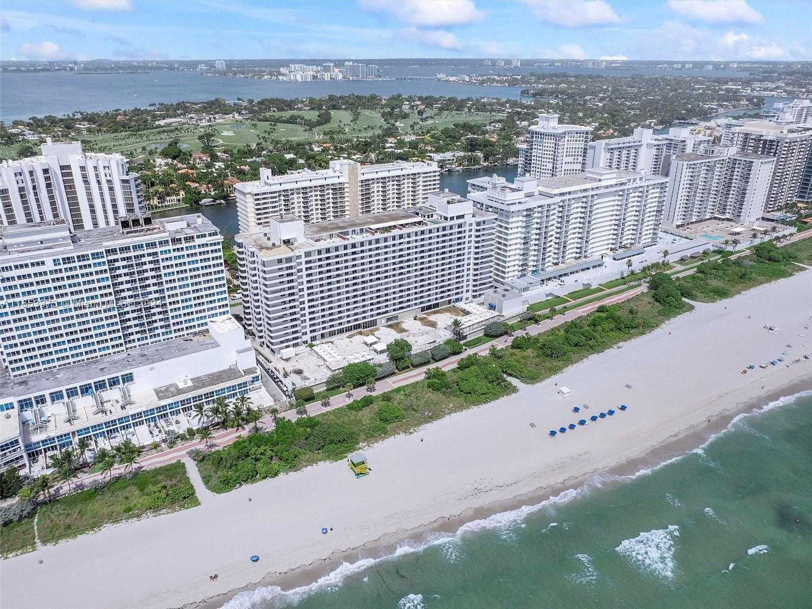 Small Image of 5555 COLLINS AVE #4S, Miami Beach Number 26