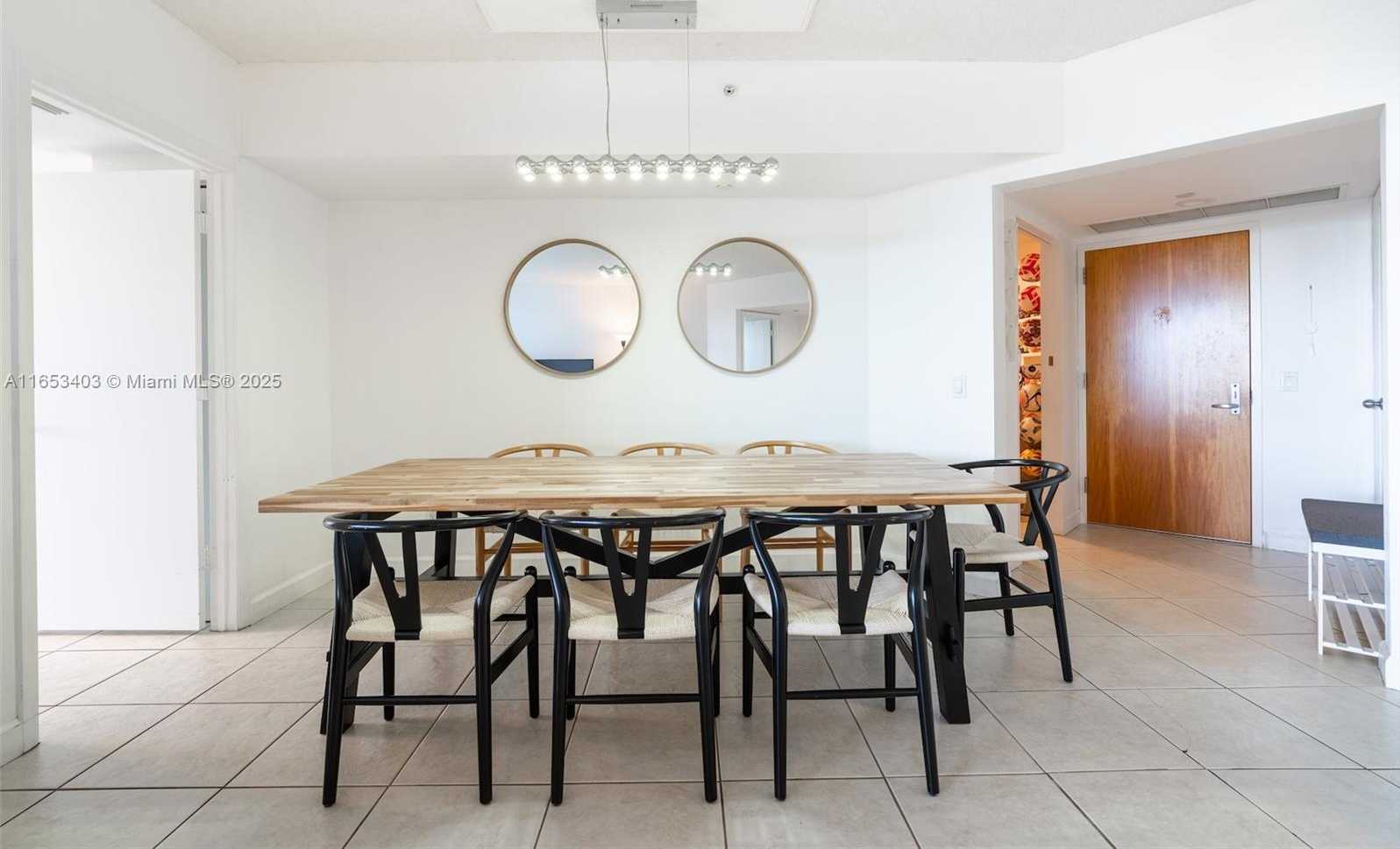 Small Image of 21055 YACHT CLUB DR #605, Aventura Number 10