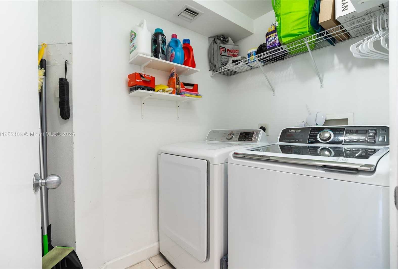 Small Image of 21055 YACHT CLUB DR #605, Aventura Number 26