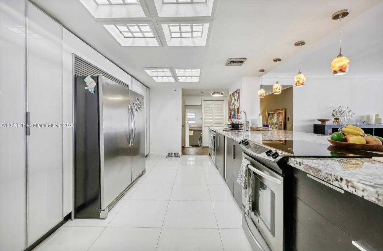 Small Image of 10205 COLLINS AVE #204, Bal Harbour Number 5