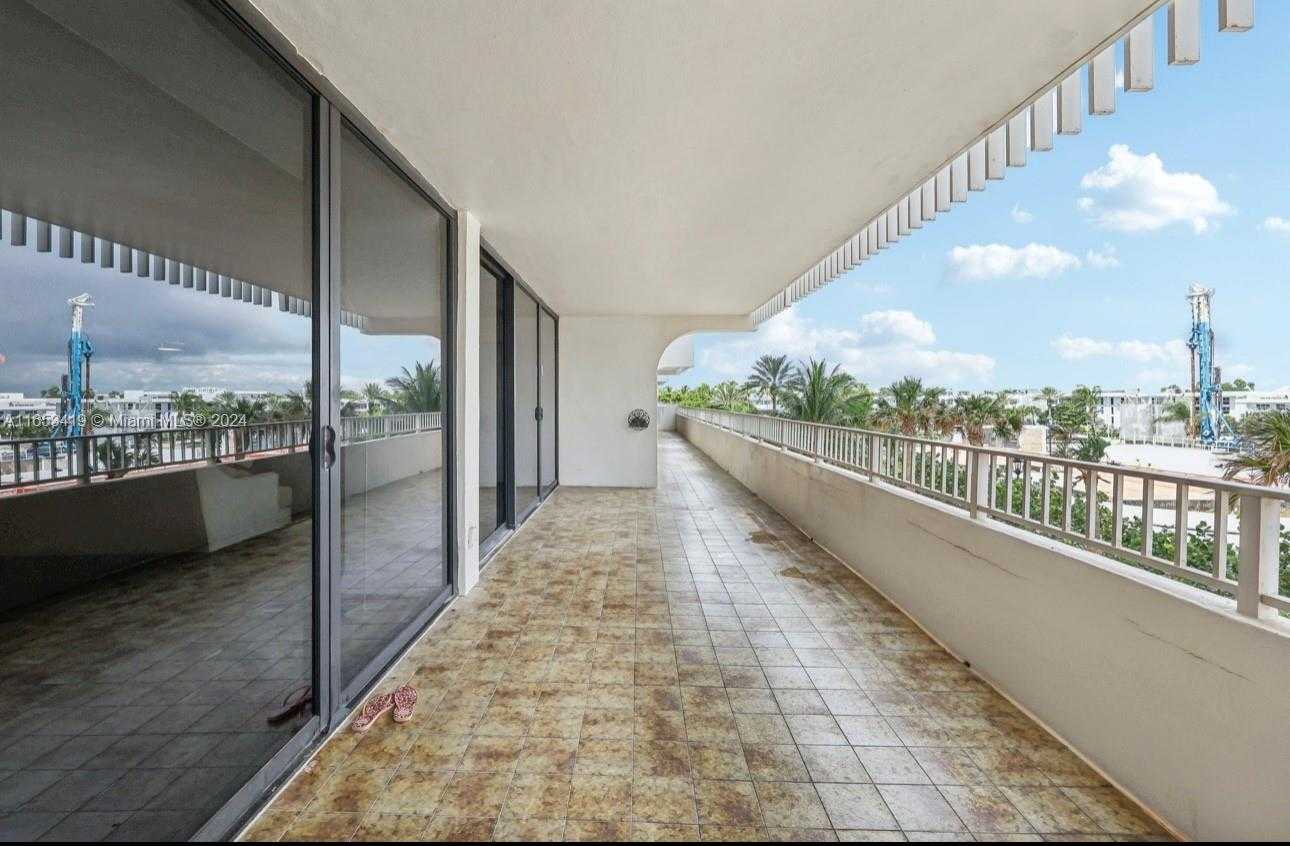 Small Image of 10205 COLLINS AVE #204, Bal Harbour Number 7