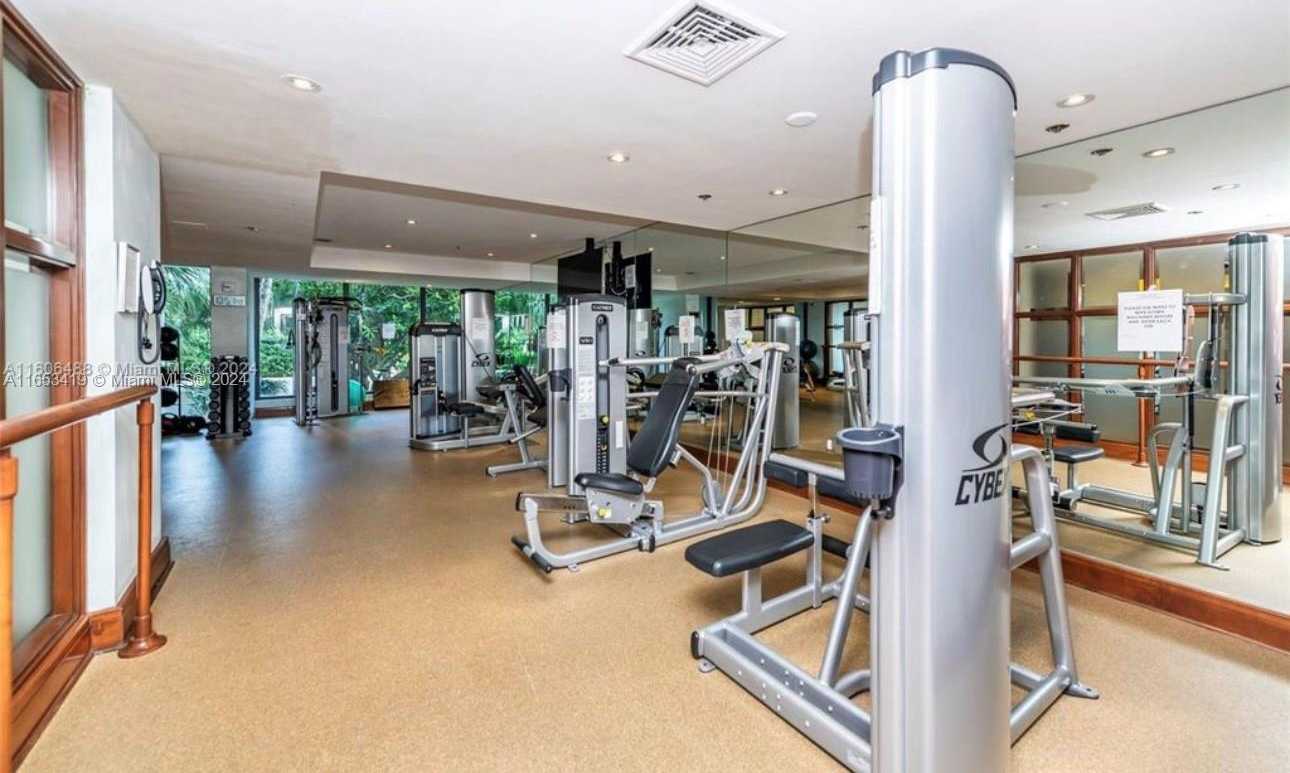Small Image of 10205 COLLINS AVE #204, Bal Harbour Number 9